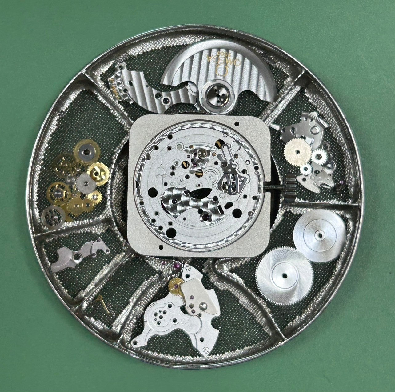 Omega De Ville De Ville Byzantium 7806.30.32 / 168.1305 Automatic Cal.2500C SS Genuine leather strap Genuine buckle (SS) Silver dial Limited to 600 pieces Box Booklet Overhauled