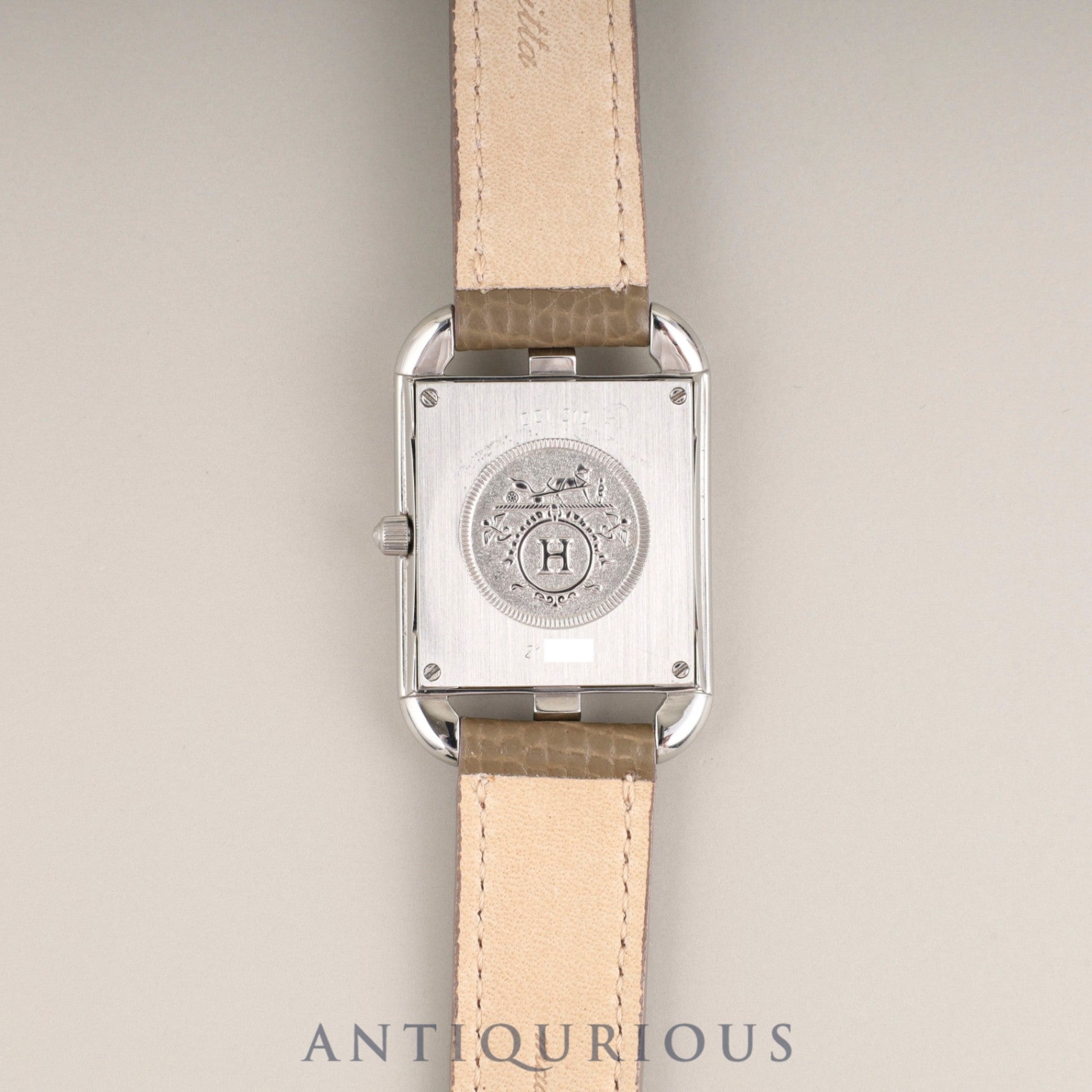 Hermès Cape Cod CC1.210 Quartz Caliber 976.001 Stainless Steel Leather Strap with Genuine Stainless Steel Buckle, White Arabic Dial, Genuine Leather Strap (Slightly Used, Engraving Unreadable), Overhauled