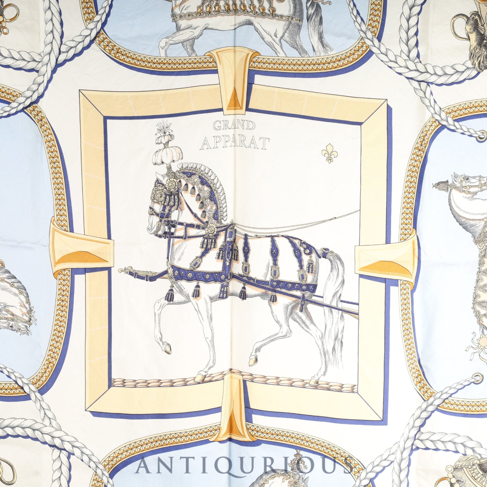 エルメス スカーフ カレ90 盛装の馬 SILK100%