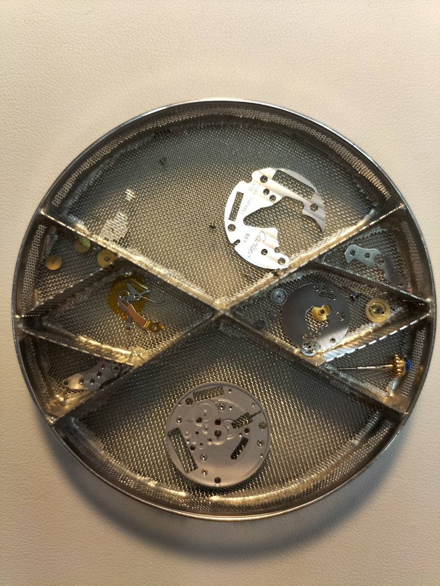 カルティエ マストタンク GM(XL) W1017454 / 2413 クォーツ Cal.687 SV925 革 純正尾錠(GP)アイボリーローマン文字盤 箱 冊子 仮保証書 (2002年) オーバーホール済み