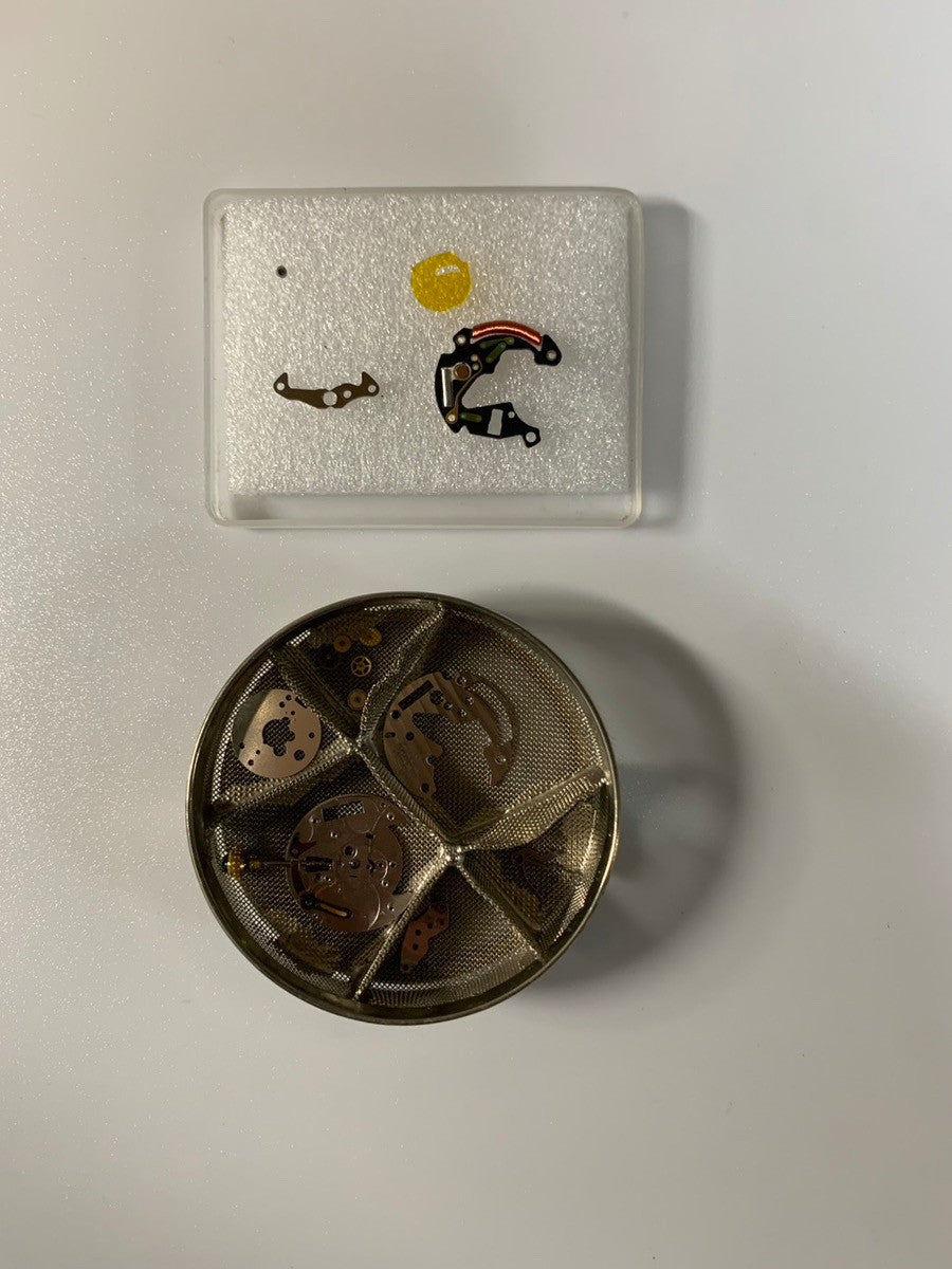 カルティエ マスト ヴァンドーム VLC LM 590003 クォーツ Cal.90 SV925 革 純正尾錠(GP) ブラック飛びローマン文字盤 オーバーホール済み