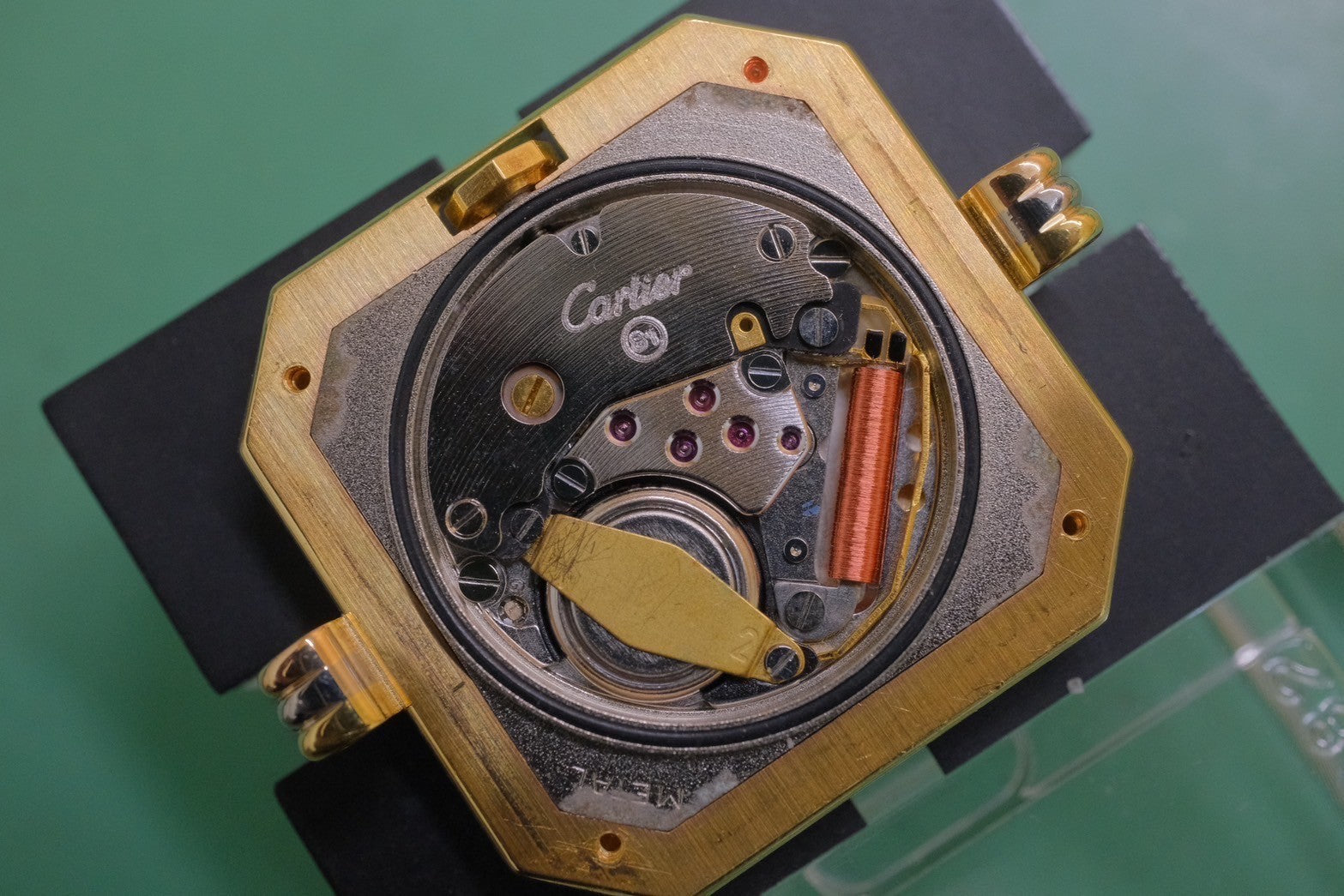 カルティエ サンチュール LM クォーツ Cal.81 750YG 革 純正尾錠(GP)ホワイトローマン文字盤 オーバーホール済み