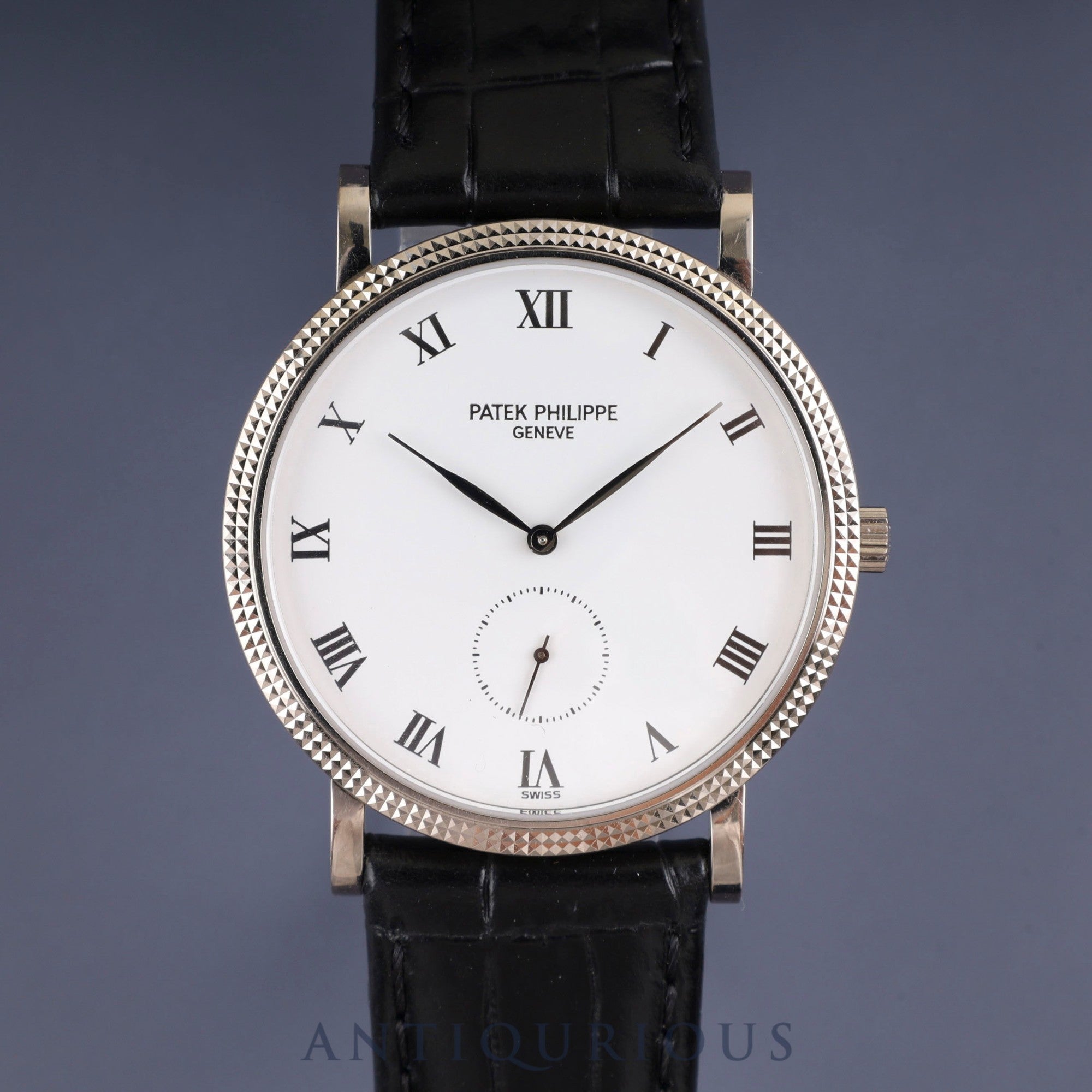 パテック・フィリップ カラトラバ 3919G-001 手巻き Cal.215 750 革 純正尾錠(750) ホワイトローマン文字盤 箱 ケース(劣化) アーカイヴ(2017年発行/1992年購入品)修理明細(個人名記載あり)純正ベルト付き(使用感あり) オーバーホール済み