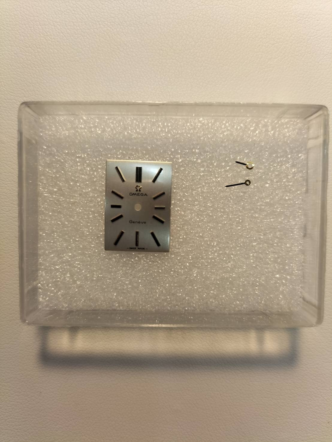 オメガ ジュネーブ 手巻き GP 革 純正尾錠(GP)ゴールド文字盤 オーバーホール済み