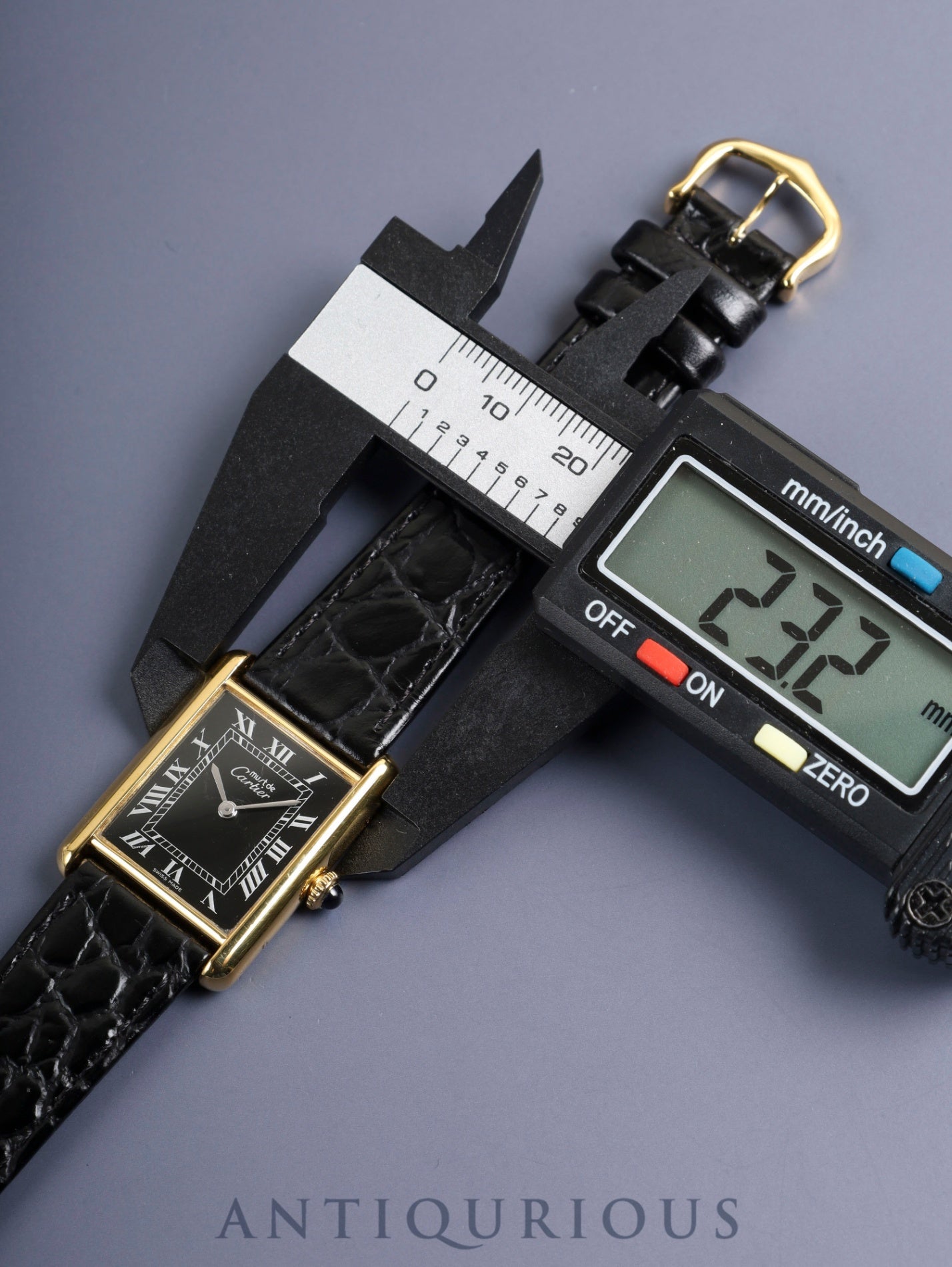 カルティエ マストタンク LM 手巻き Cal.78-1 SV925 革 純正ピンバックル(GP) ブラックローマン文字盤(SWISS MADE表記)新品仕上げ済み カルティエブティックにてコンプリートサービス済み