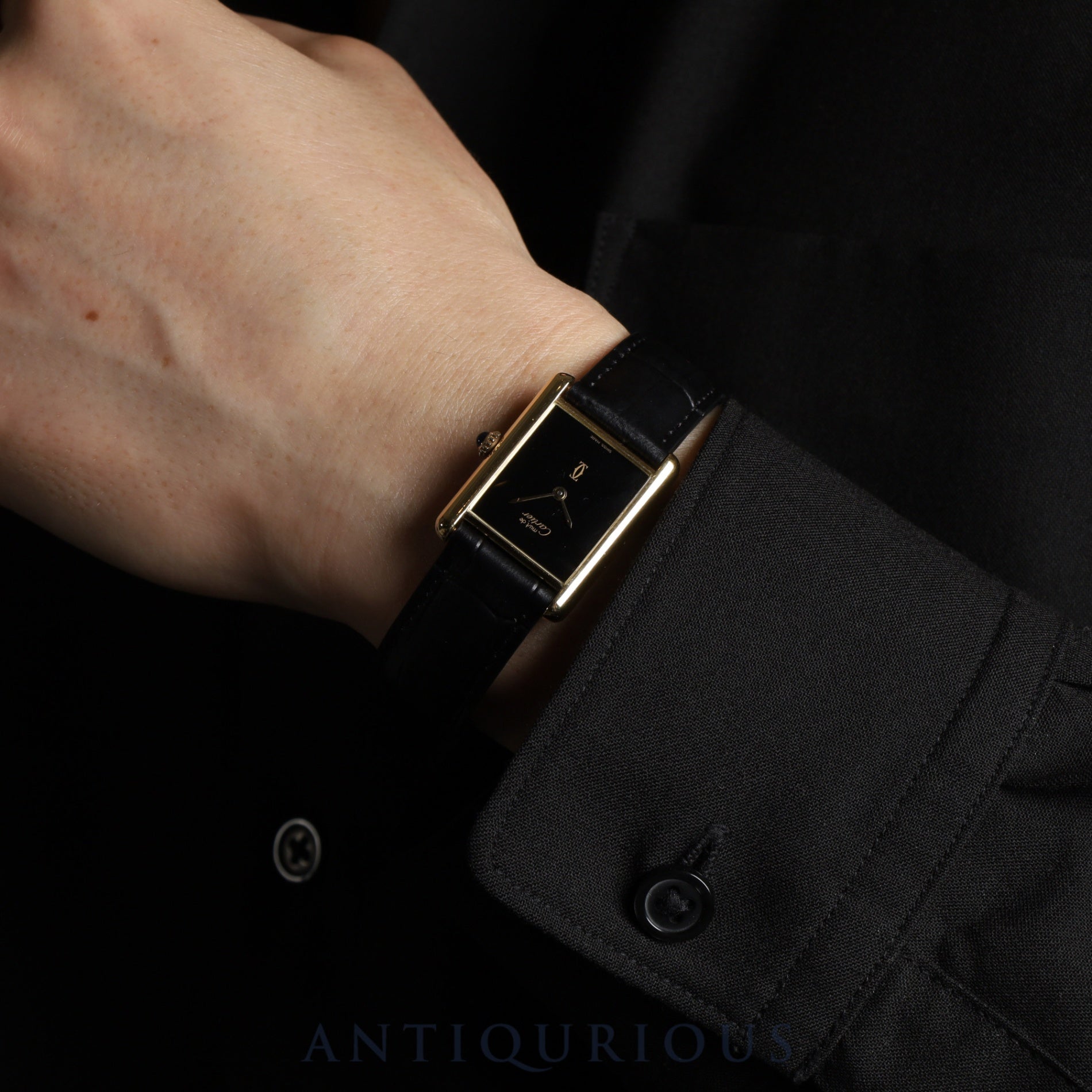 Cartier Must Tank LM, manual winding, Cal. 78-1, SV925, leather, genuine D-buckle (GP), black onyx dial, complete service (full maintenance) completed at a Cartier boutique.