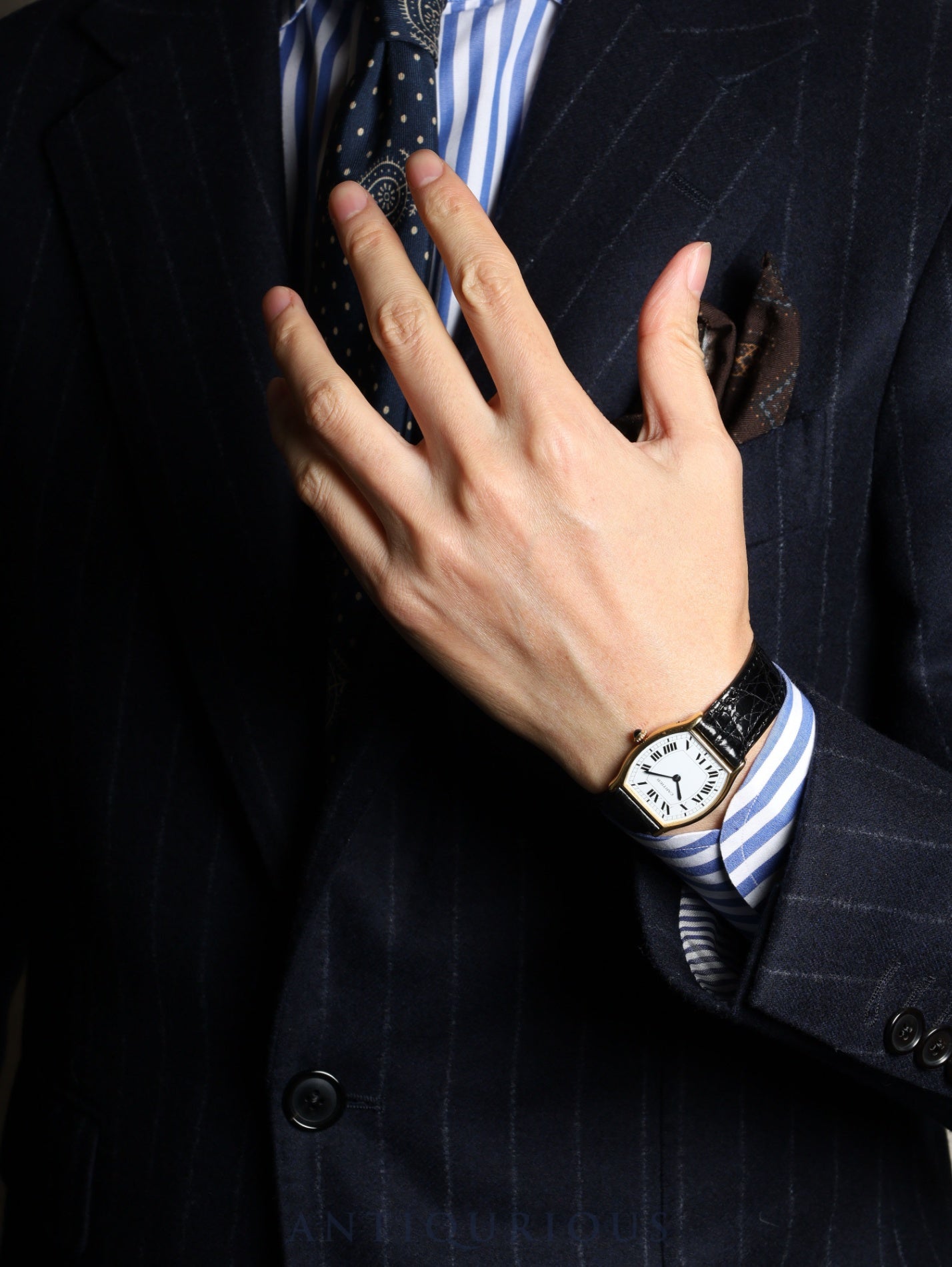 カルティエ トーチュ LM 10712 手巻き Cal.7001(プゾー)750YG 革 純正尾錠(750YG)ホワイトローマン文字盤(PARIS表記) 純正革ベルト オーバーホール済み