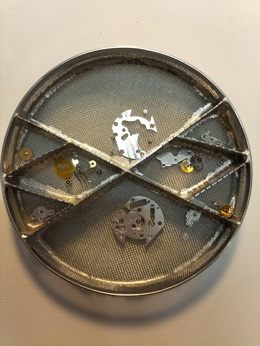 カルティエ マストタンク MM W1013654 / 2415 クォーツ Cal.057 SV925 革 純正Dバックル(GP) ホワイト飛びローマン文字盤(SWISS MADE表記) 新品仕上げ済み オーバーホール済み