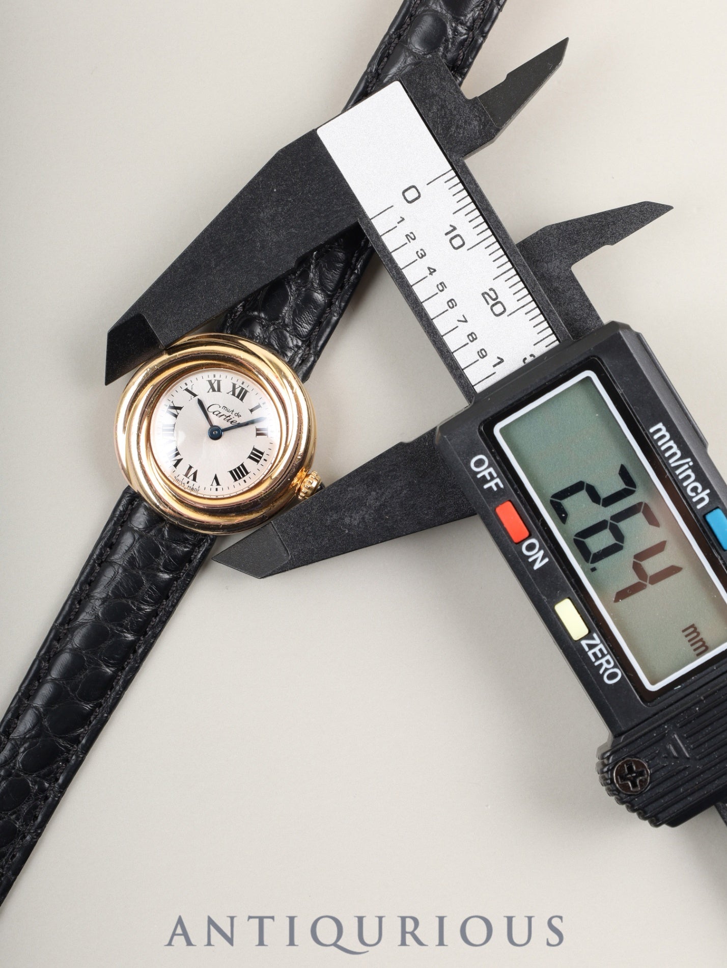 カルティエ マストトリニティ 2438 クォーツ Cal.157 SV925 革 純正Dバックル(GP) シルバーローマン文字盤 箱 オーバーホール済み