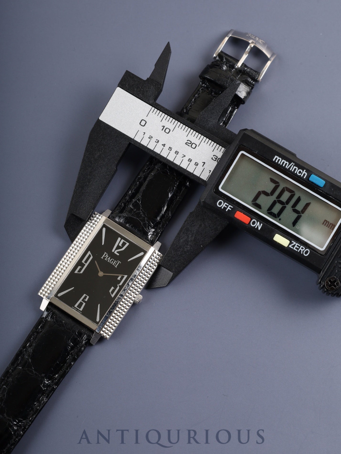 ピアジェ 1967 スクエア 90300 手巻き Cal.430P WG 革 純正尾錠(750)ブラックアラビア文字盤 純正ベルト オーバーホール済み