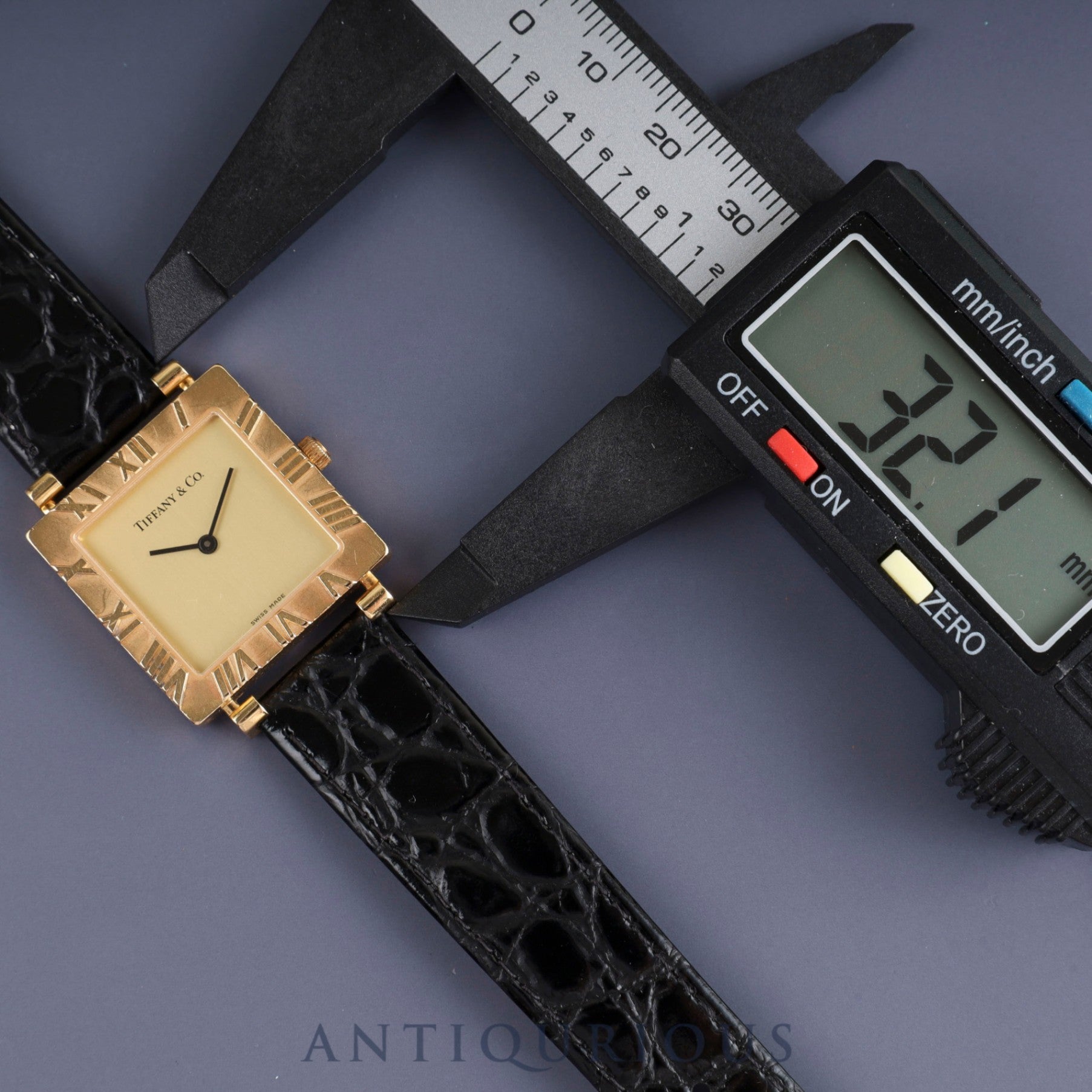 ティファニー アトラススクエア T976 001 L3630 クォーツ Cal.976.001 750 革 純正尾錠(GP) ゴールド文字盤 箱 ケース 冊子 保証書(1996年)オーバーホール済み