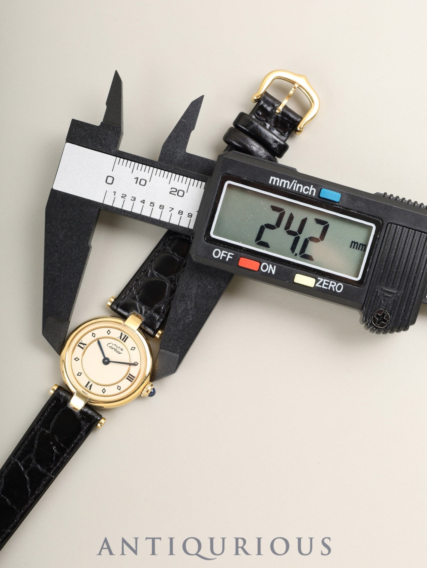 カルティエ マスト ヴァンドーム VLC SM 590004 クォーツ Cal.690 SV925 革 純正尾錠(GP)アイボリー4点ローマン文字盤 箱 冊子 保証書(1993年)オーバーホール済み