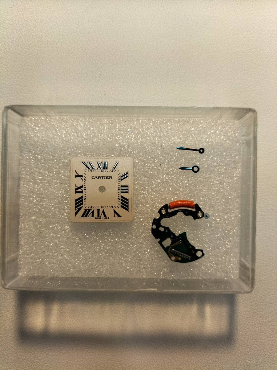カルティエ タンクフランセーズ SM 2403 クォーツ Cal.057 750 革 純正尾錠(750)シルバーローマン文字盤 オーバーホール済み