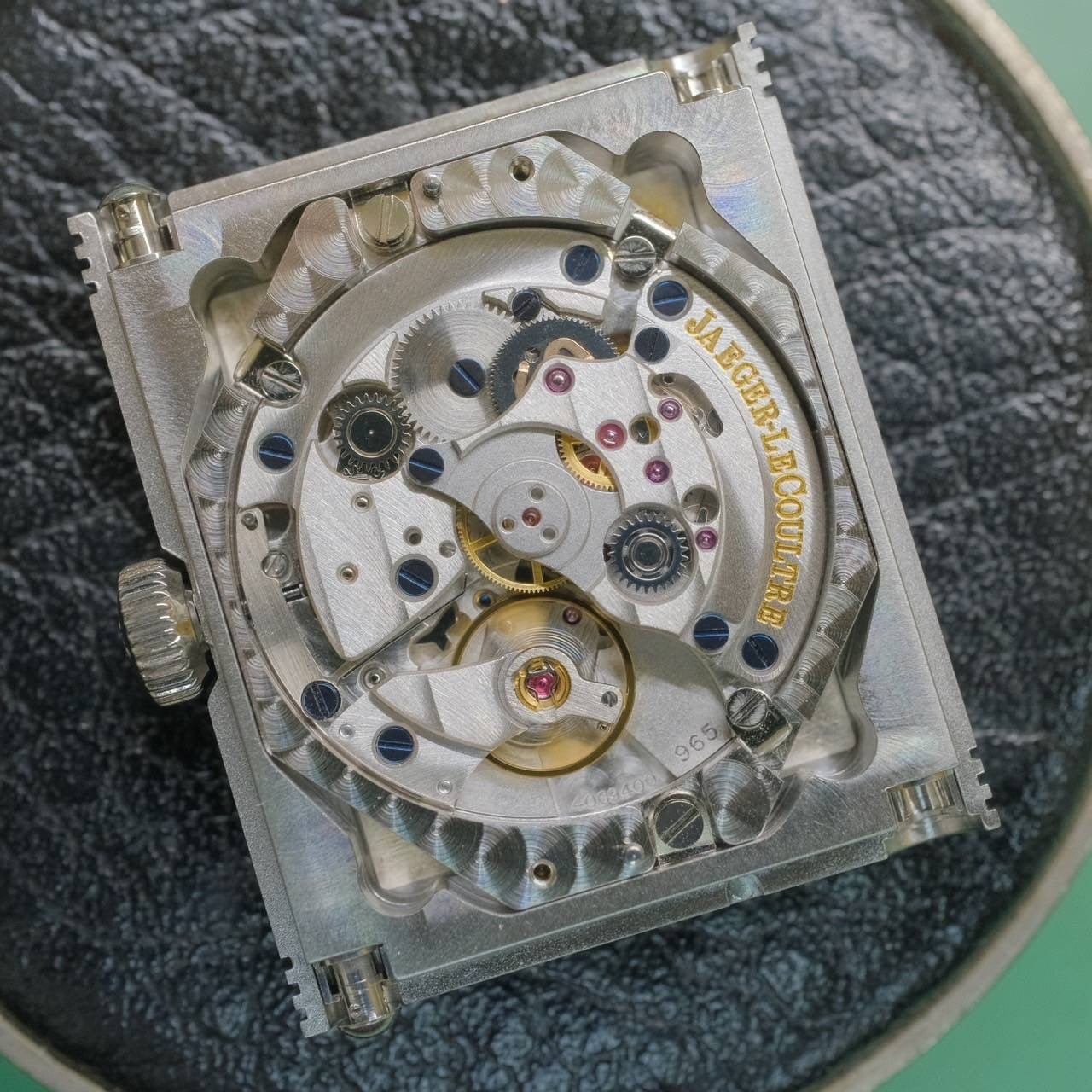 Jaeger-LeCoultre Reverso Classic Medium Q2538120 (212.8.S5) Automatic Cal.965 SS Leather Genuine Buckle (SS) Silver Dial