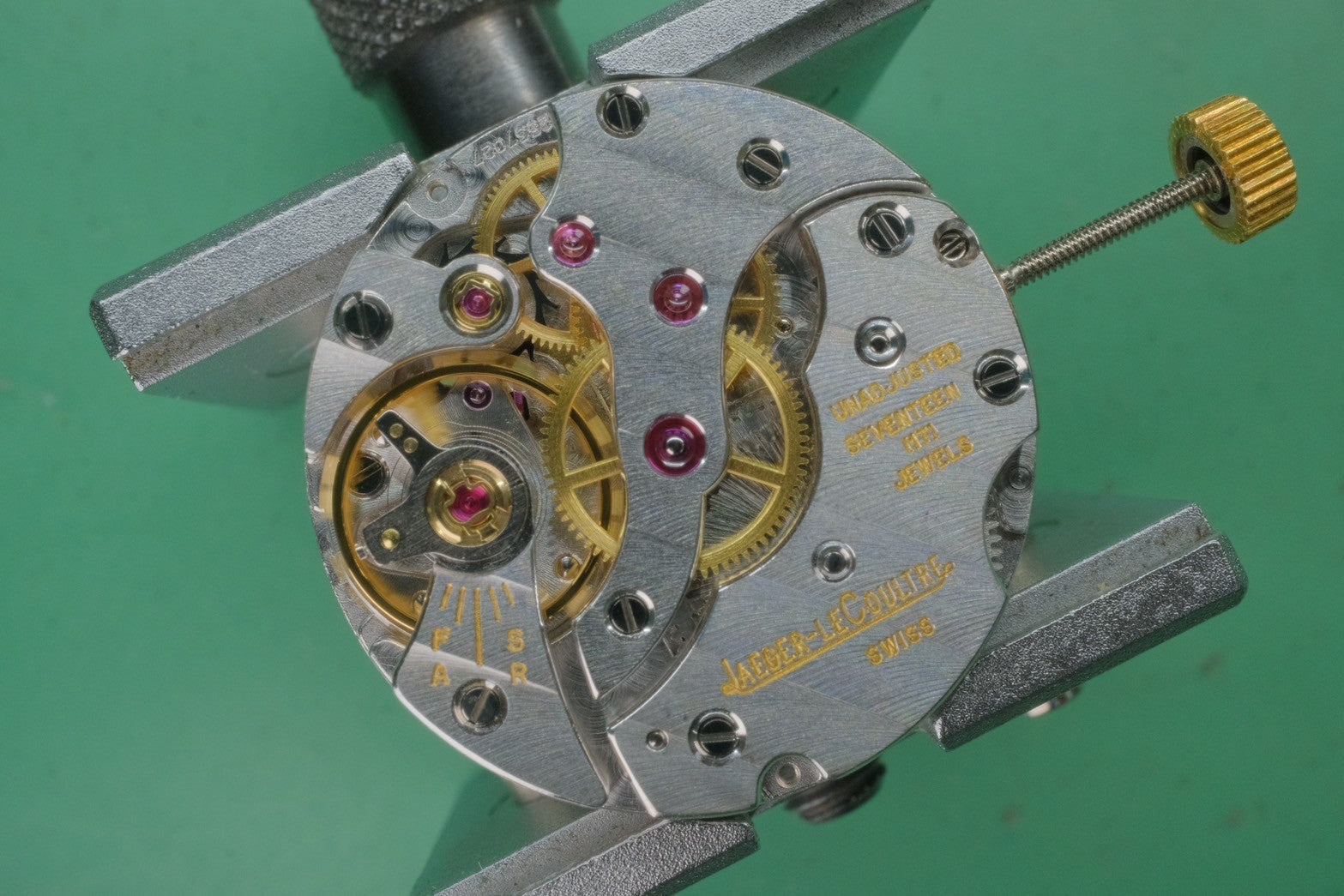 ジャガー・ルクルト ジェントローム 152.1.81 手巻き Cal.818/4 750 革 純正尾錠(750) ホワイト文字盤 純正革替えベルト オーバーホール済み