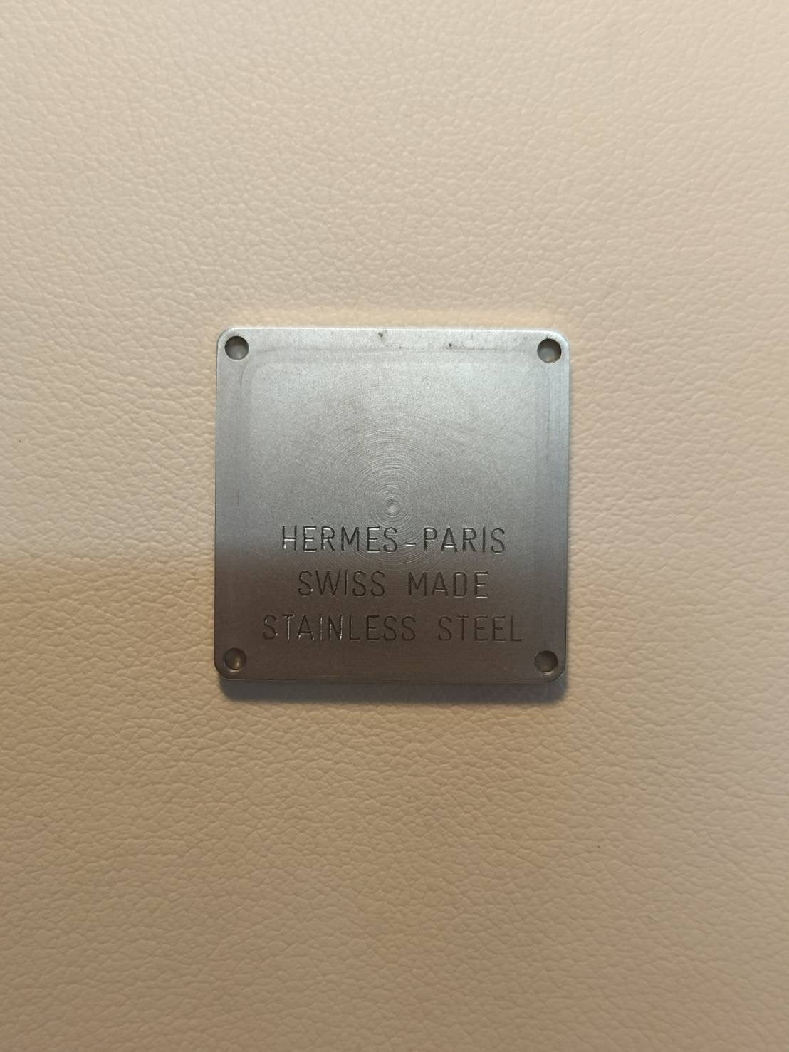 エルメス Hウォッチ HH1.210 クォーツ Cal.- SS 革 純正ピンバックル(SS)ホワイト文字盤 箱 冊子 保証書(2006年) 純正革ベルト(□I刻印:2005年)オーバーホール済み