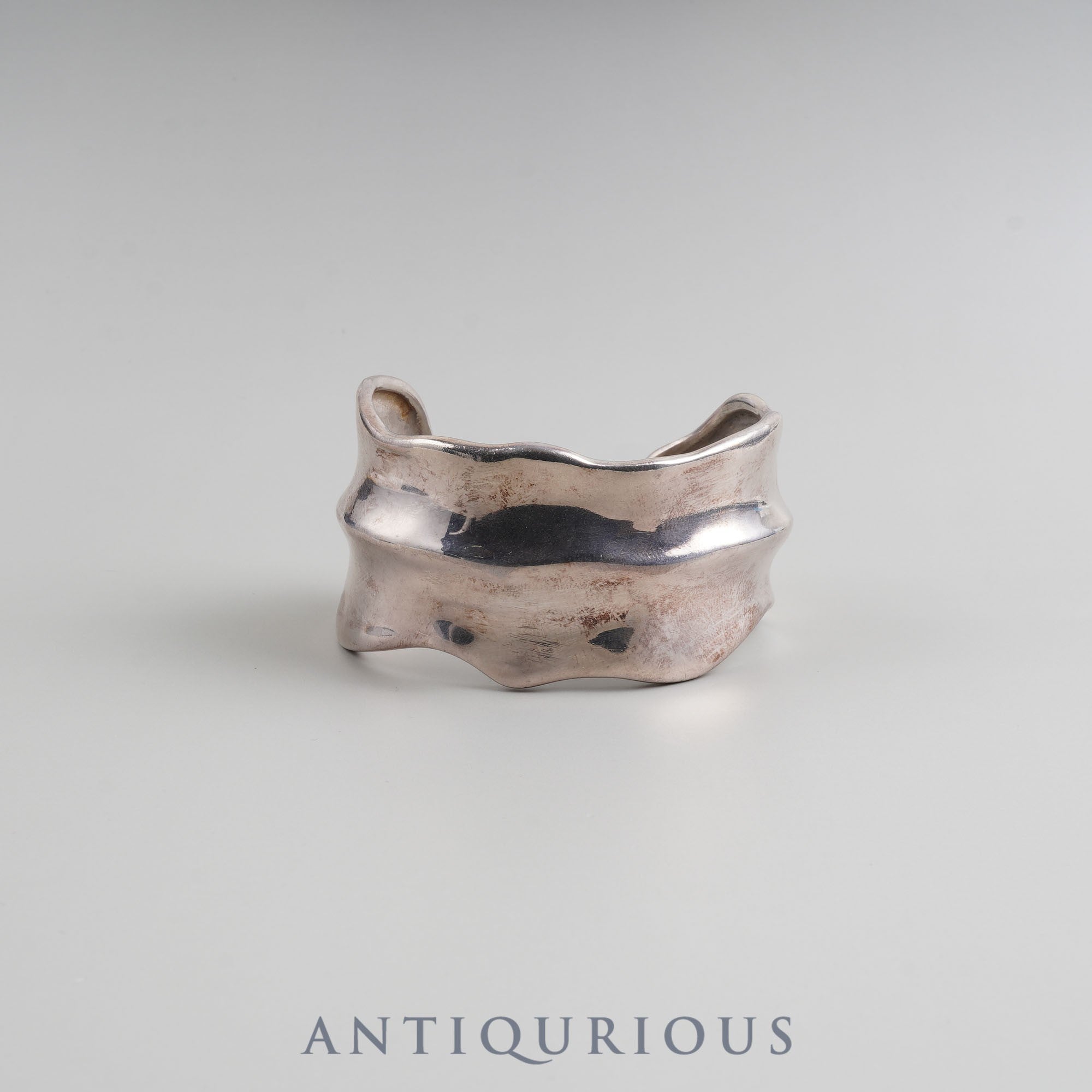 ティファニー バングル ヴィンテージ リーフ