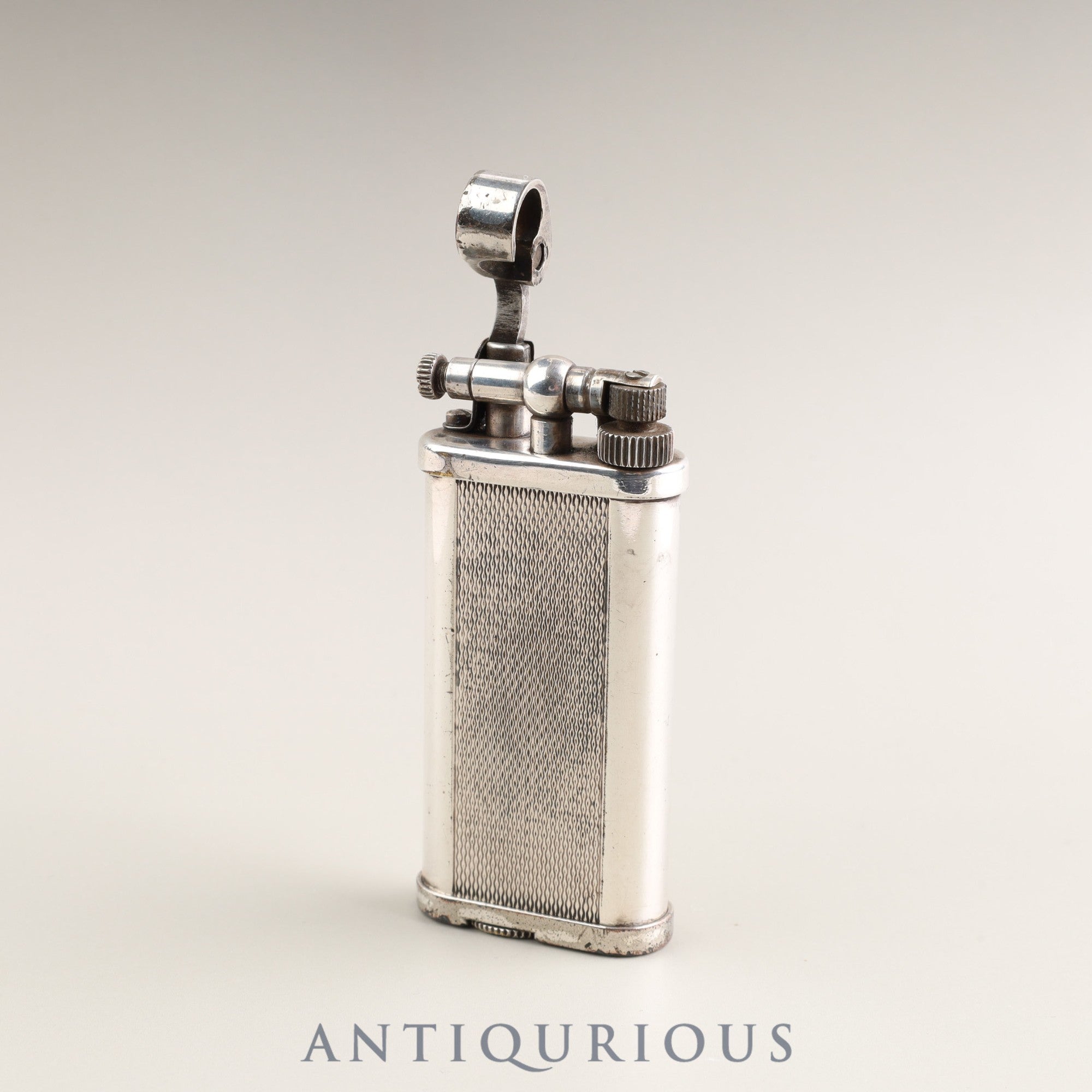 Dunhill unique hammer type gas lighter, mechanically adjusted