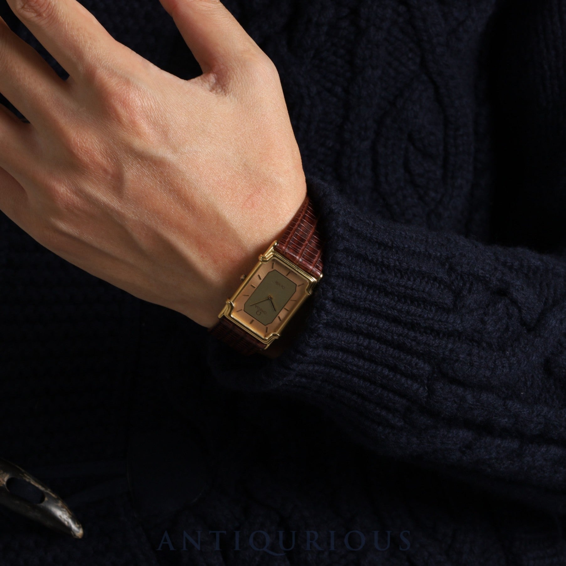 オメガ デ・ヴィル 19102300 クォーツ Cal.279 001/ 1455 GP 革 純正尾錠(GP)ゴールド文字盤 箱 オーバーホール済み