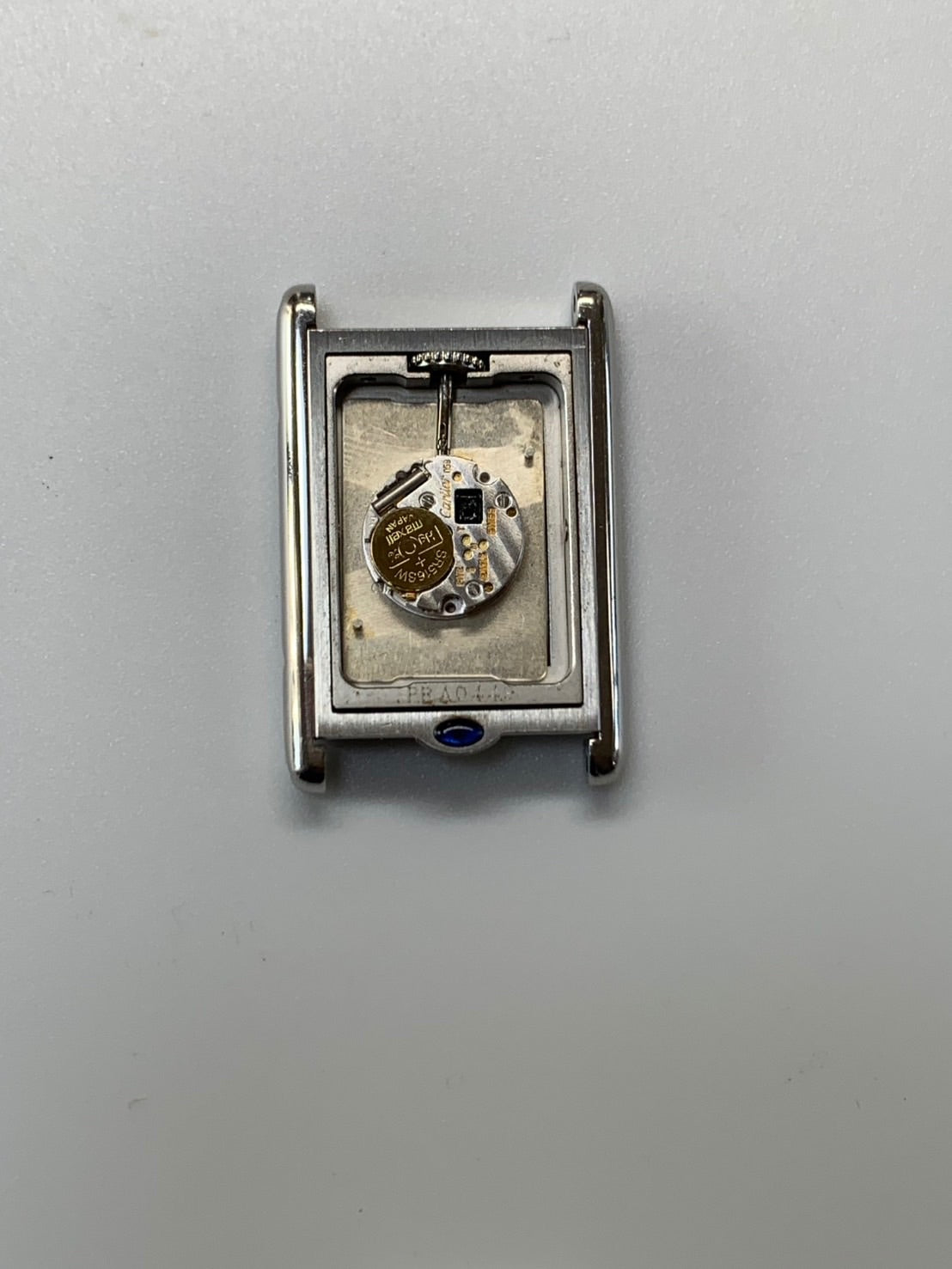 カルティエ タンク バスキュラント MM W1011258 / 2405 クォーツ Cal.059 SS 革 純正ピンバックル(SS)ホワイトローマン文字盤(SWISS MADE表記) 純正レザーベルト付き オーバーホール済み