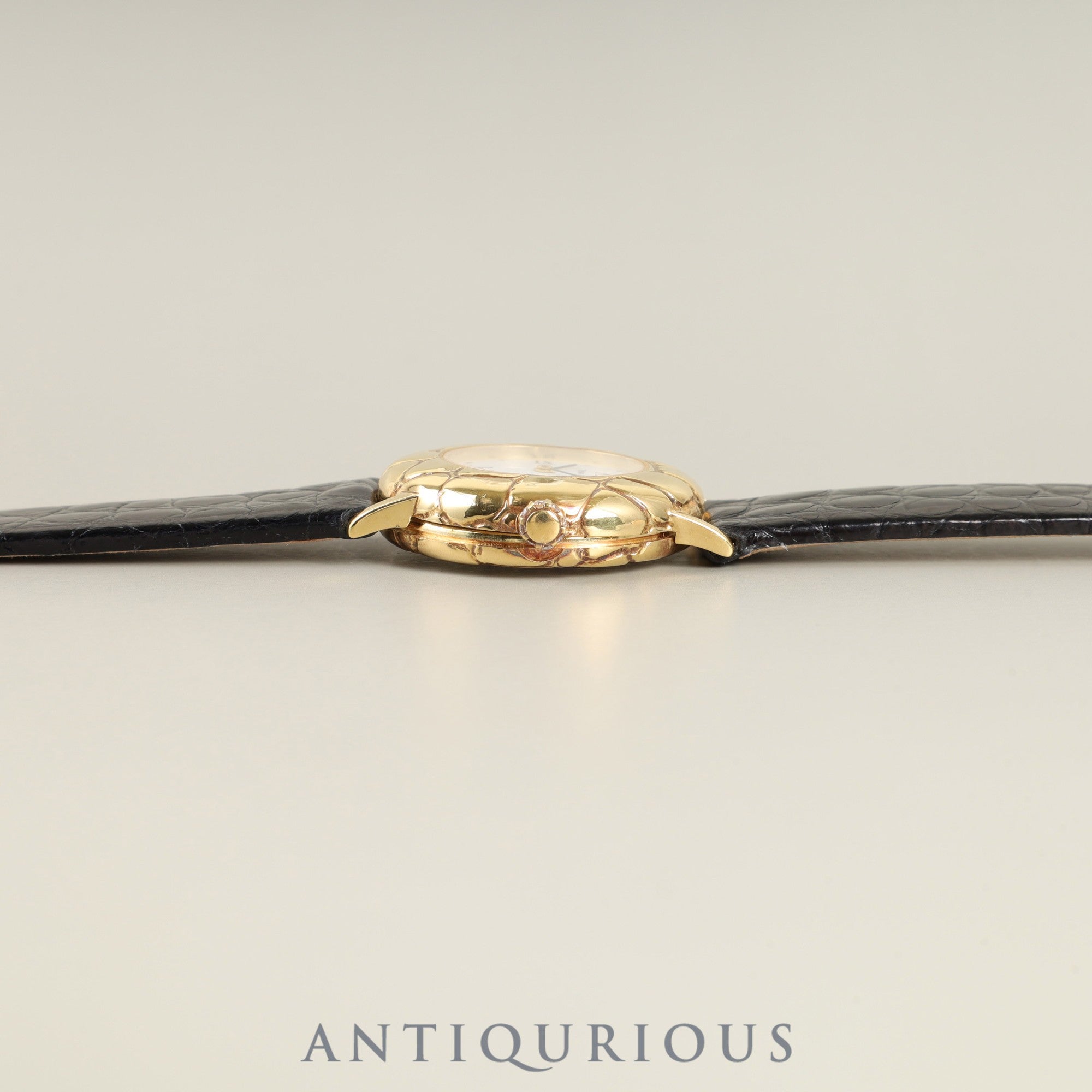 ティファニー ラウンド クォーツ Cal.6.20 18KT 革 純正尾錠(18K) ホワイトローマン文字盤 オーバーホール済み