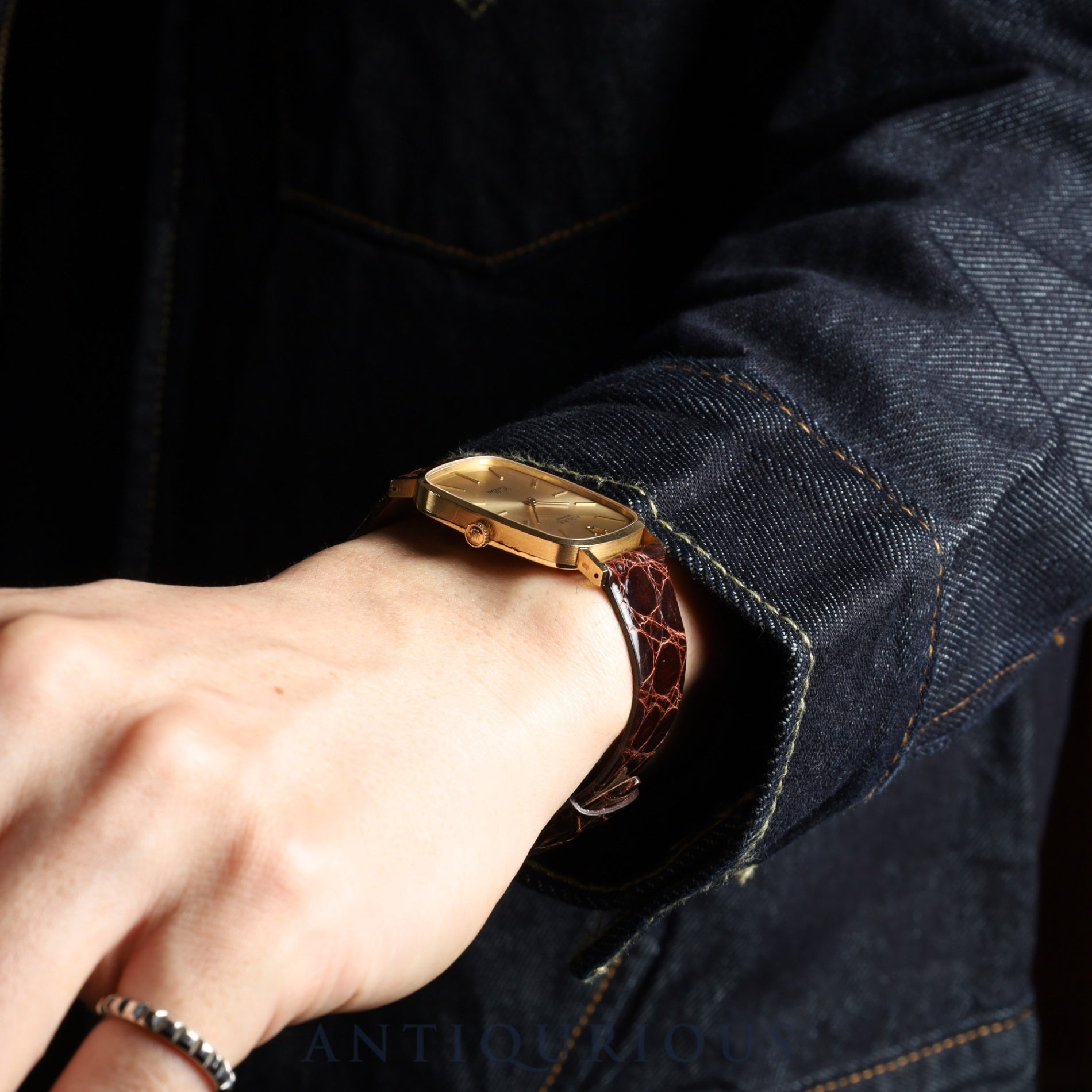 Rolex Cellini 4113 Manual Winding Caliber 1600 750 Leather Strap with Genuine Buckle (GP) Champagne Dial No. 42 (1974) Overhauled