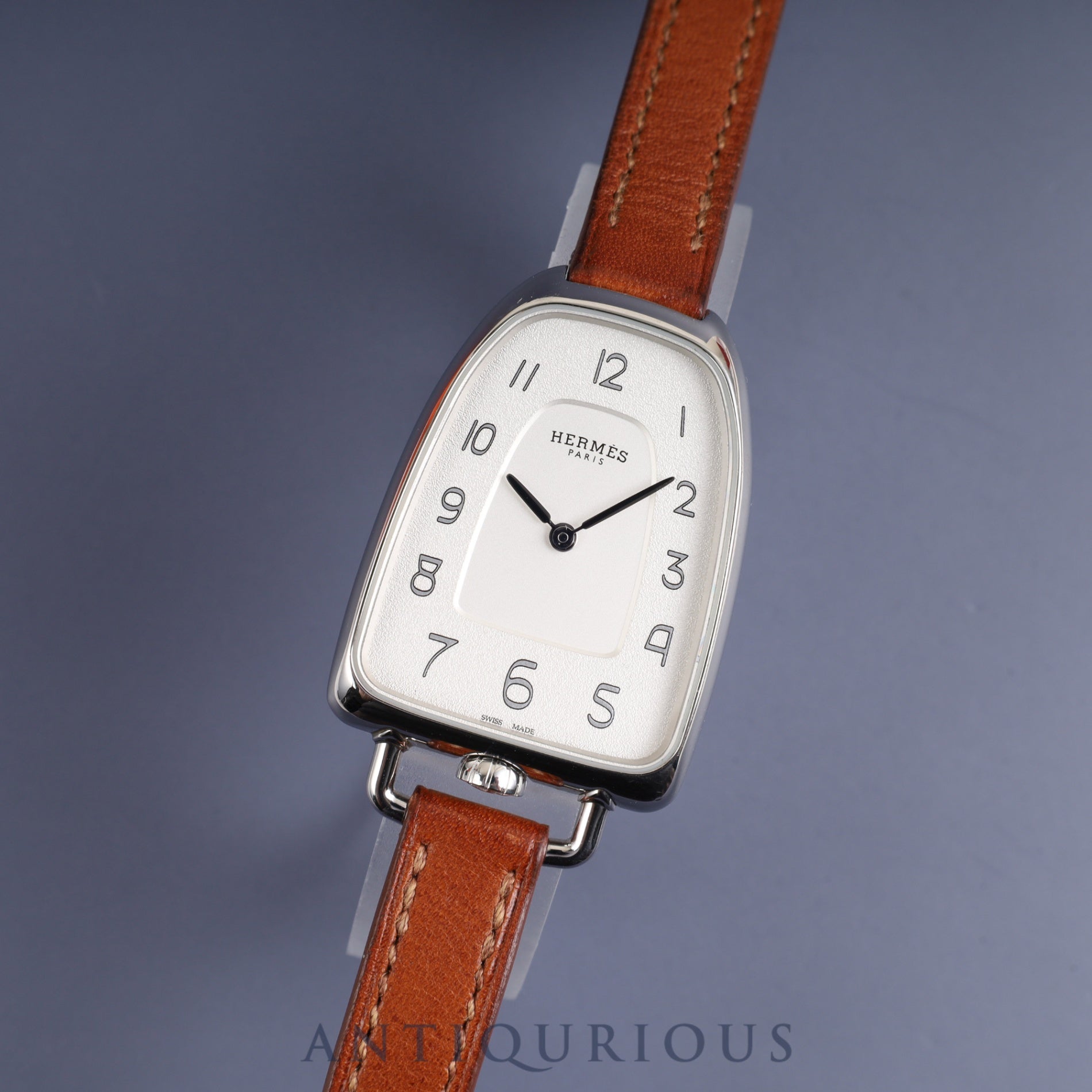 Hermes Galop GM GA1.210 Quartz SS Genuine leather strap (D stamp: 2019) Genuine buckle (SS) Silver dial Box Warranty (2019) Overhauled