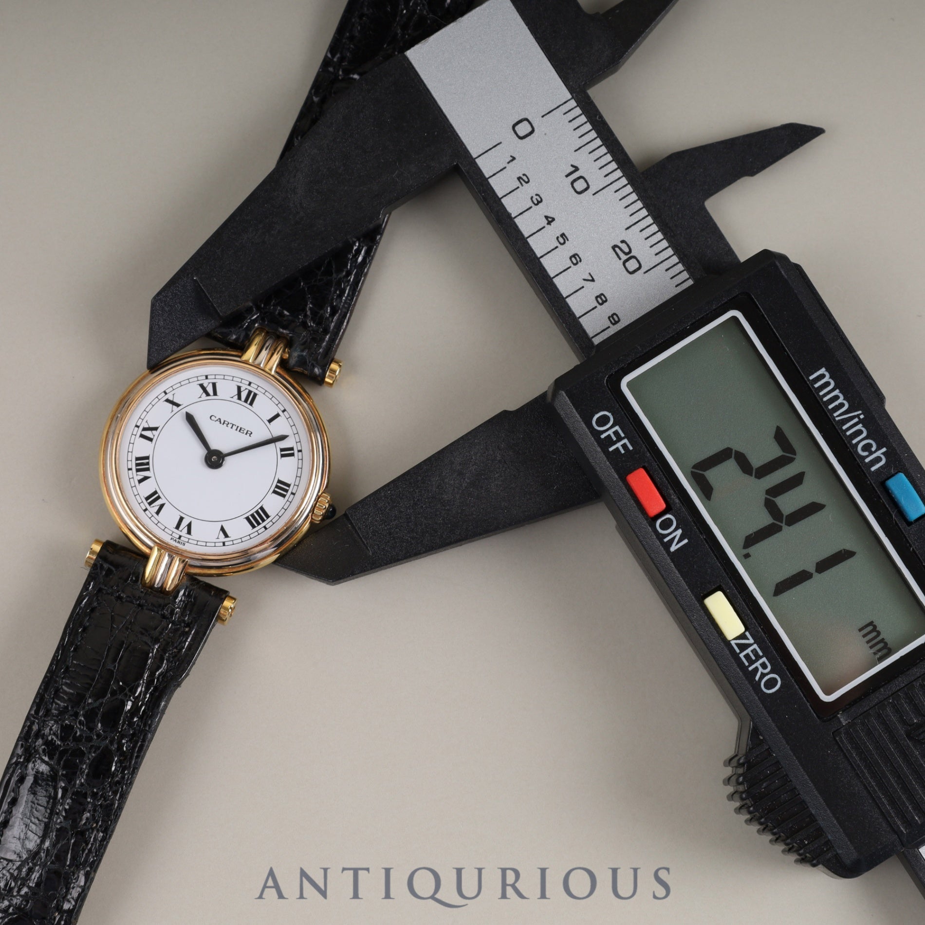 Cartier Vendome VLC SM Trinity 81004 Quartz Cal.81 750 Genuine leather strap Genuine buckle (GP) White Roman dial Overhauled