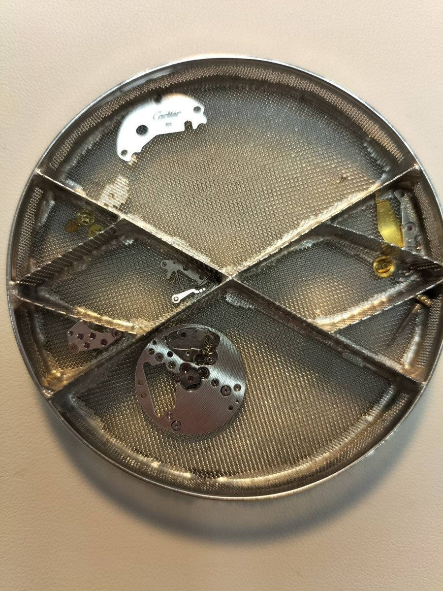 カルティエ ヴァンドーム VLC LM 881001 クォーツ Cal.- 750 純正革ベルト 純正尾錠 (GP)ホワイトローマン文字盤 30mm 箱 オーバーホール済み