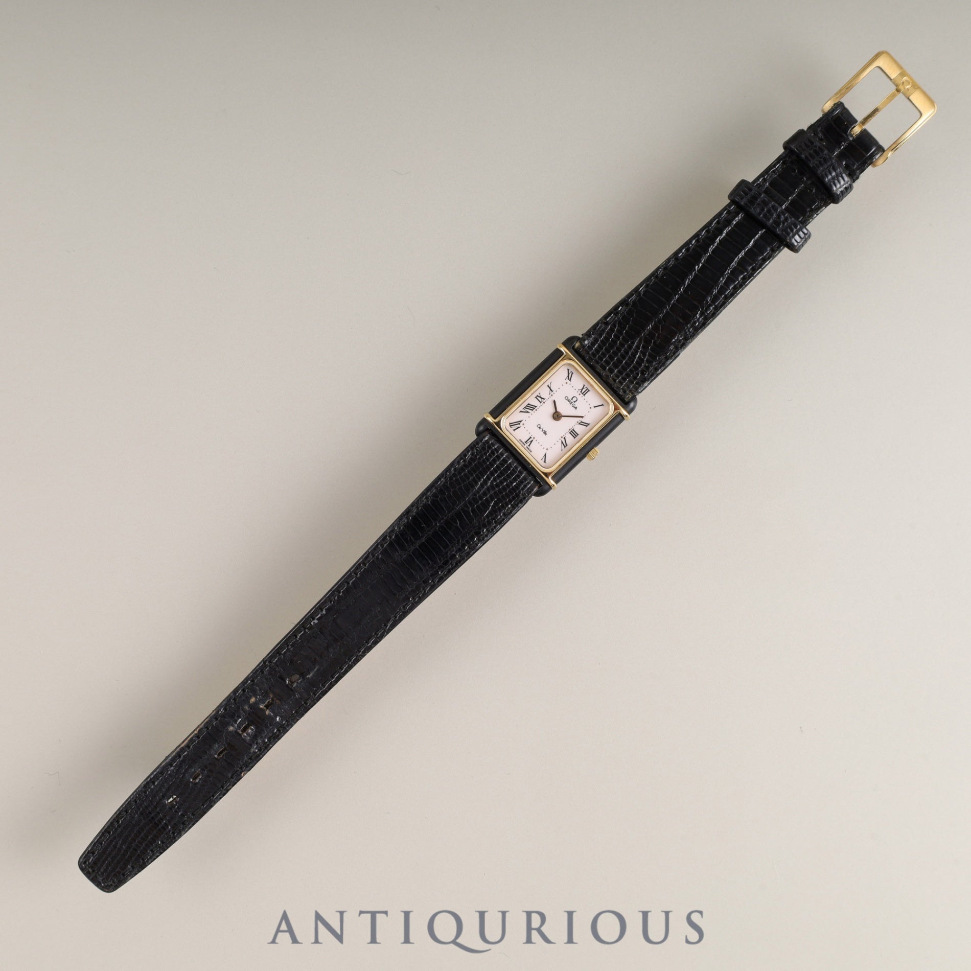 オメガ デ・ヴィル クォーツ Cal.1450 GP 純正革ベルト 純正尾錠(GP) ホワイトローマン文字盤 ケース オーバーホール済み