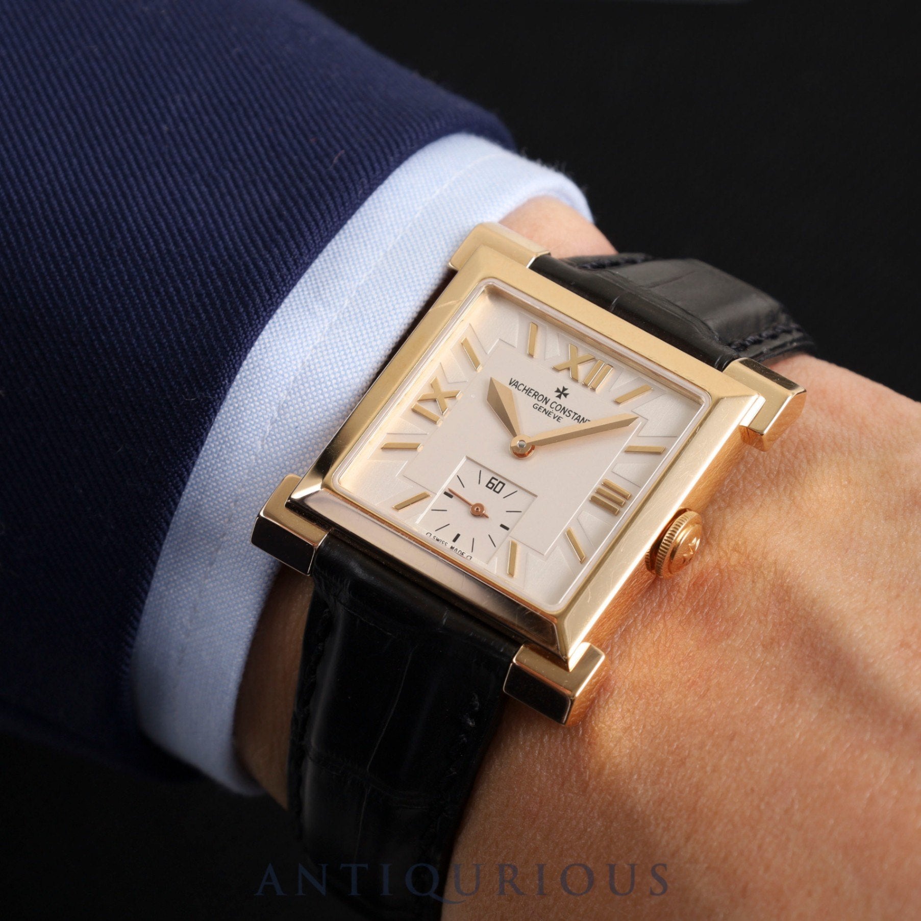 Vacheron Constantin Cale Historiques 91030 / 000R Manual winding Cal.1017 750PG Genuine leather strap Genuine buckle (750PG) Ivory dial 31 x 35mm Box, case, warranty card (2003) Limited to 600 pieces Overhauled