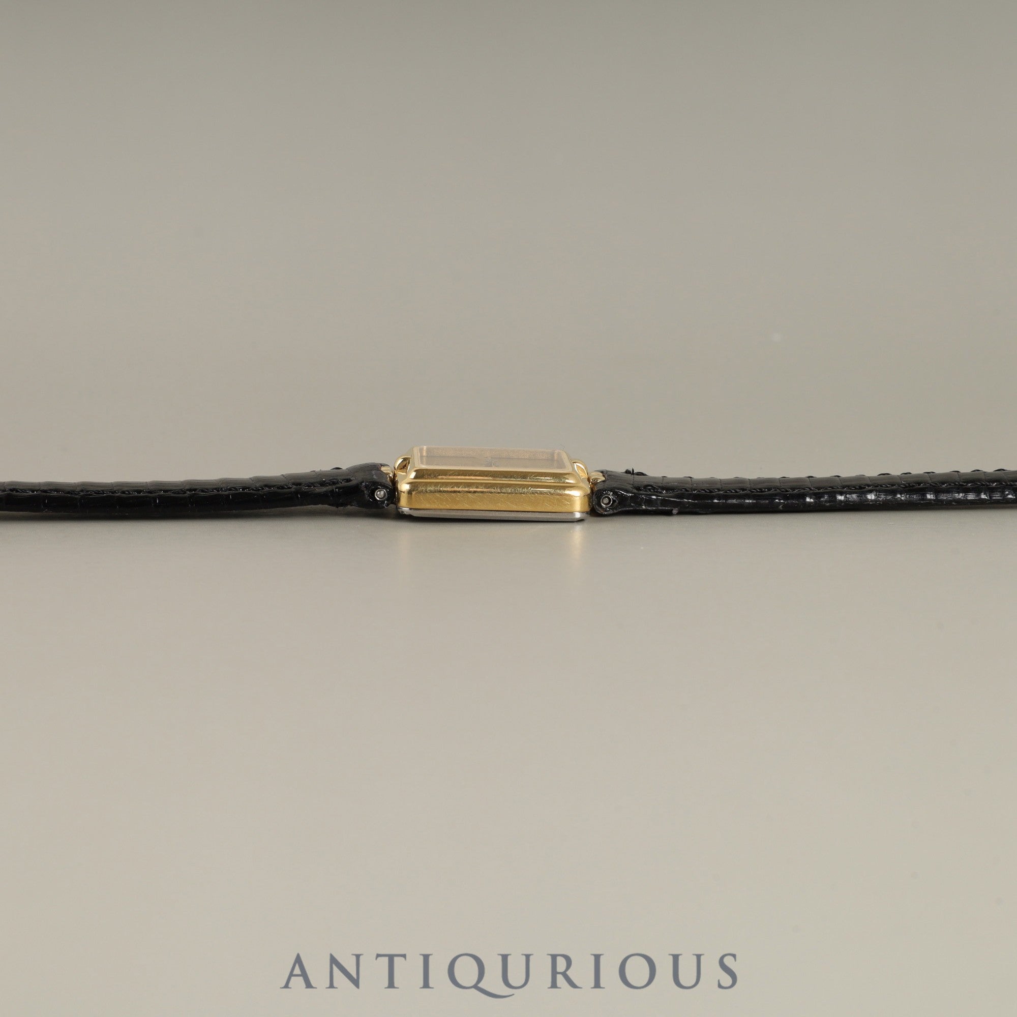 オメガ デ・ヴィル 595.0070 クォーツ Cal.- GP 革 純正尾錠(GP) シャンパン文字盤 純正ベルト オーバーホール済み