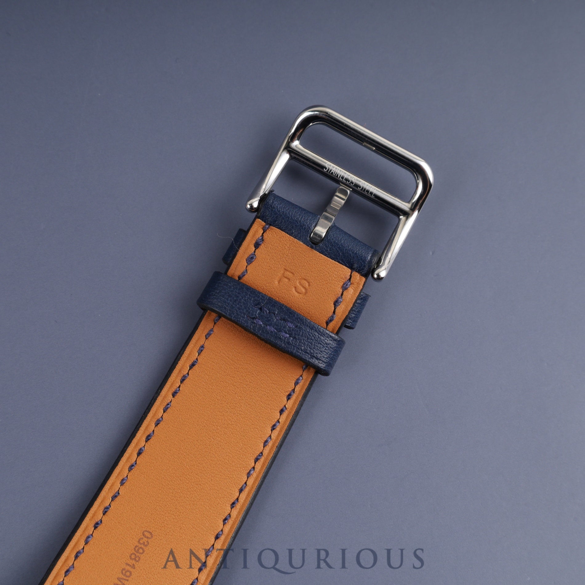 Hermes Arceau AR7Q.810 Quartz SS Genuine leather strap (Z engraved: 2021) Genuine buckle (SS) White Arabic dial Box Booklet Warranty (2024) Overhauled