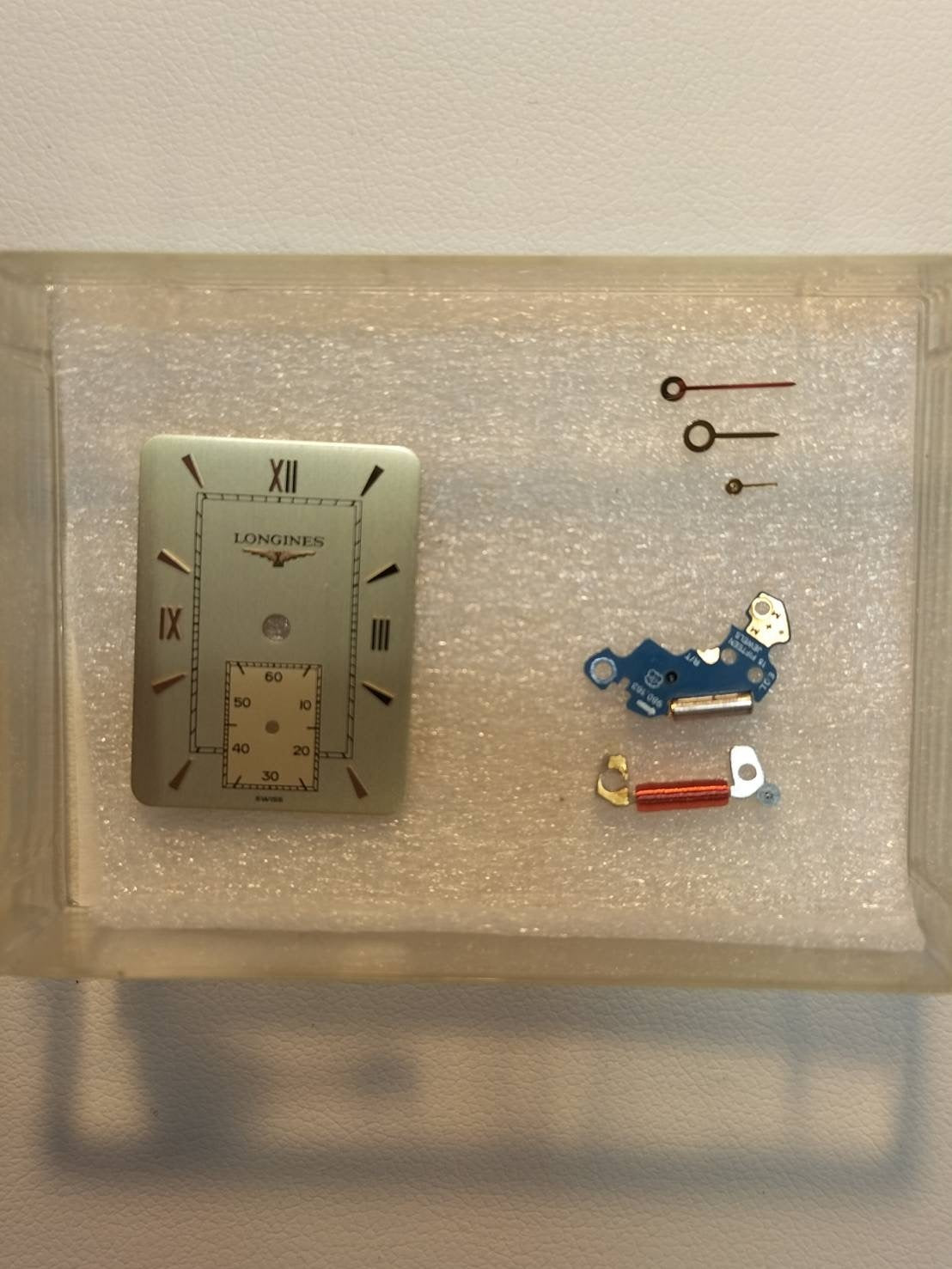 ロンジン グランドクラシック L4.689.2 クォーツ Cal.L176.2 SS / GP 革 純正尾錠(GP)シャンパンローマン文字盤 オーバーホール済み