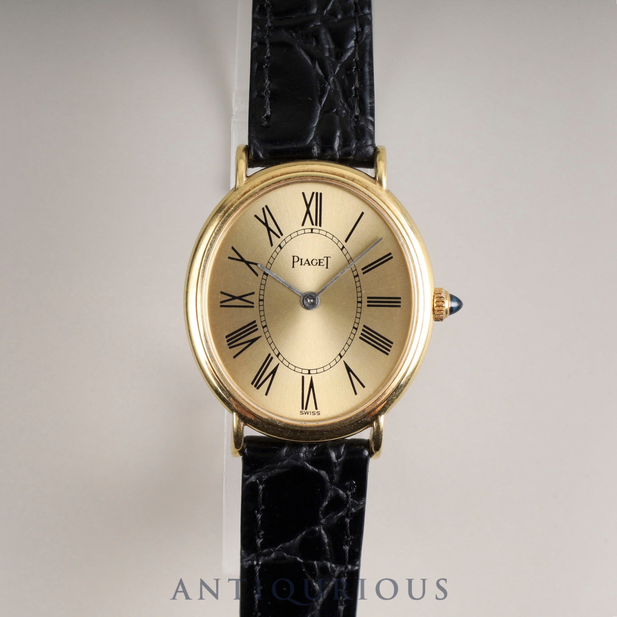 ピアジェ オーバル 9822 手巻き Cal.9P2 750 革 純正尾錠(750) ゴールドローマン文字盤 オーバーホール済み