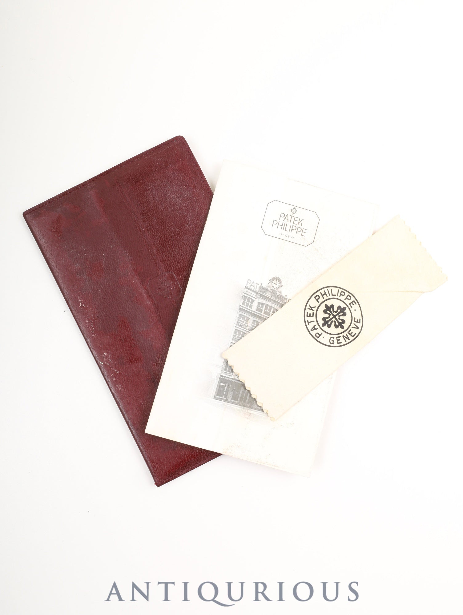 パテック・フィリップ ゴンドーロ 5010 手巻き Cal.215 750YG 革 純正尾錠(750YG)ホワイトローマン文字盤 箱 登録保証書 オーバーホール済み