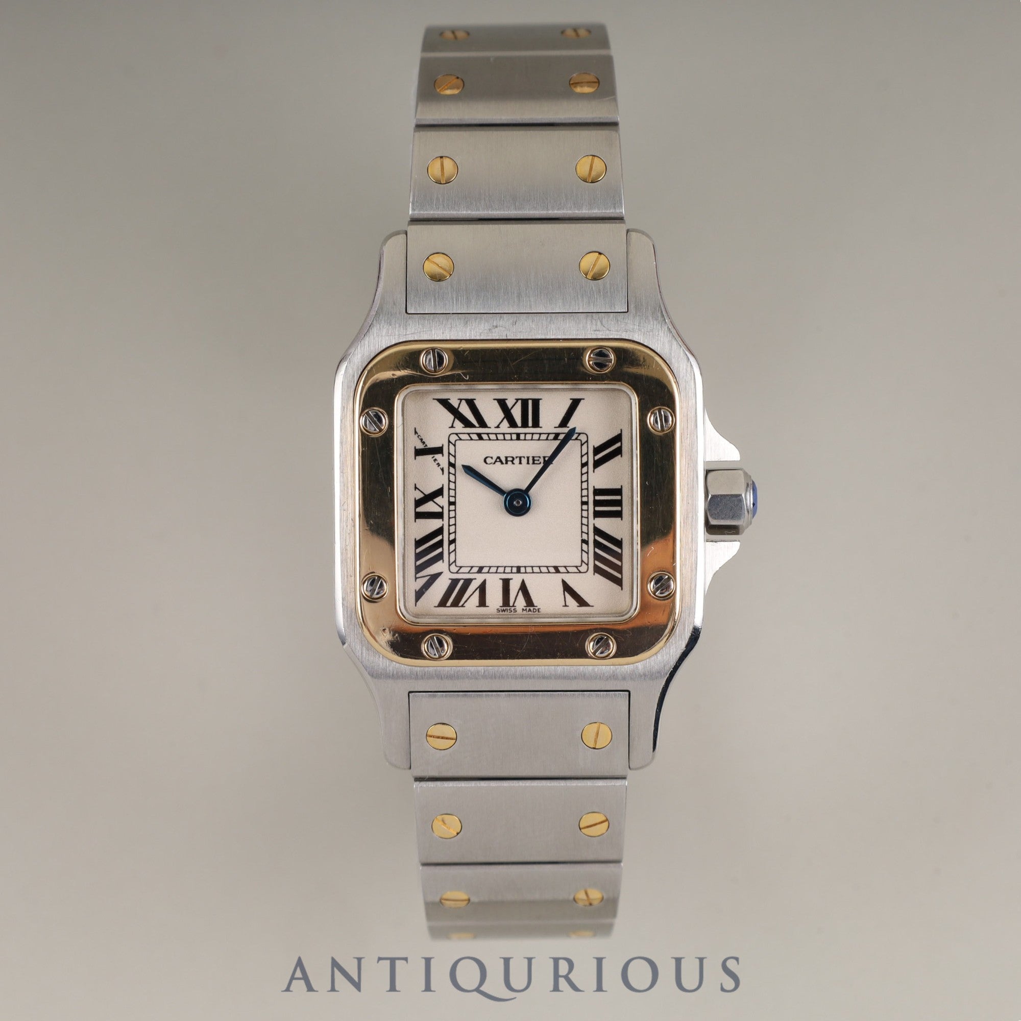 カルティエ サントス ガルベ SM W20012C4 / 1567 クォーツ Cal.157 SS/YG SS/YG ホワイトローマン文字盤 箱 冊子 取り扱い説明DVD 保証書(2009年) オーバーホール済み