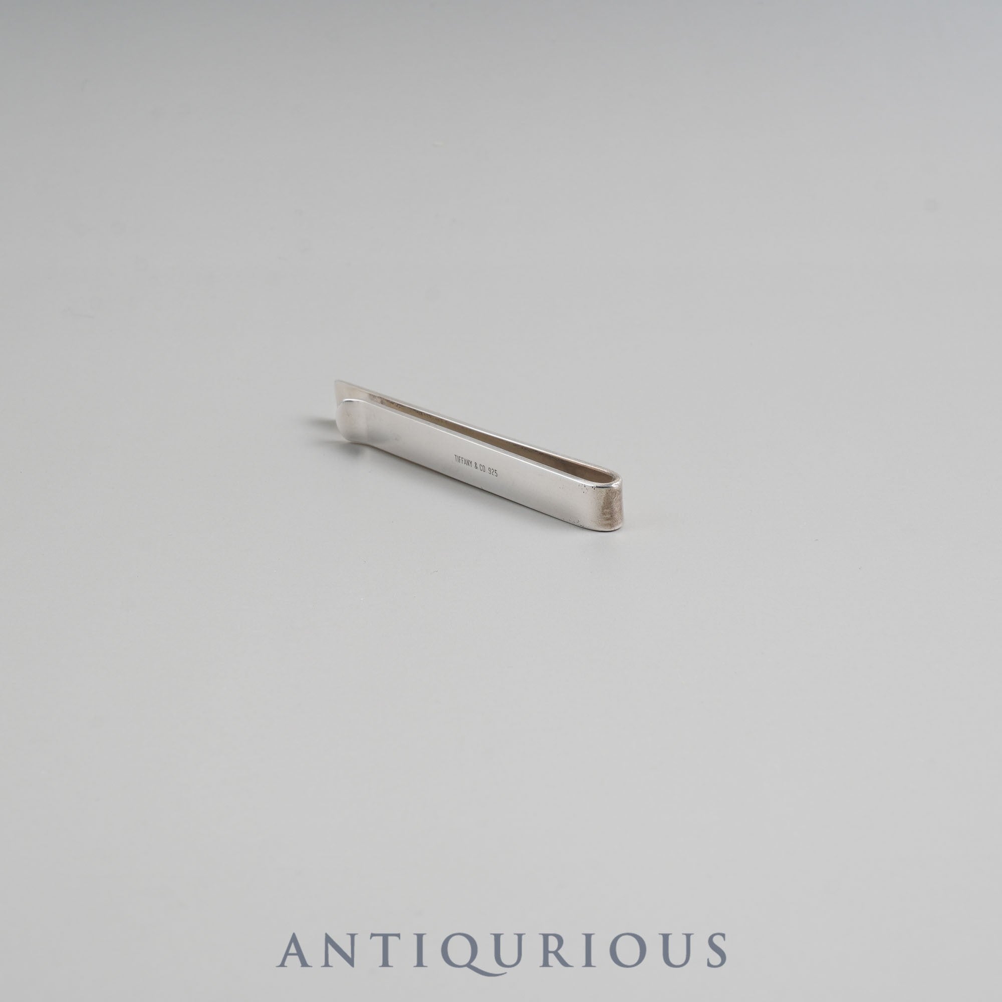 Tiffany tie bar SV925