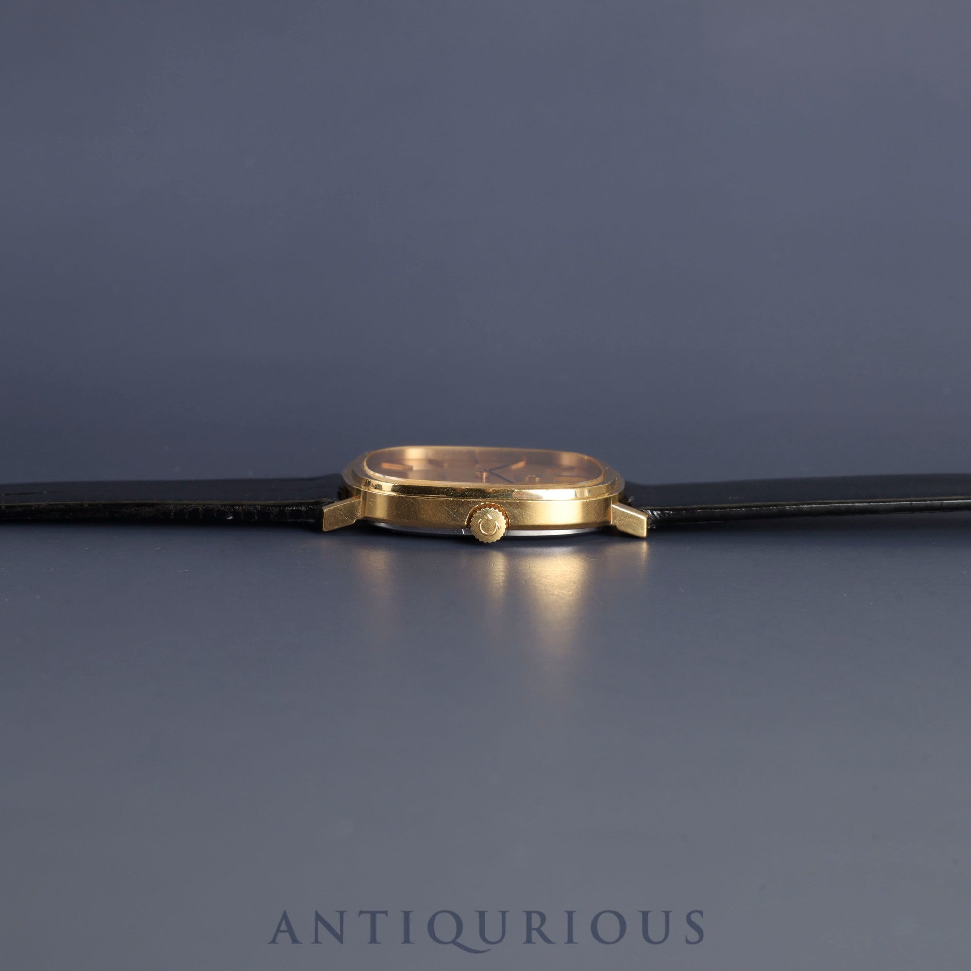 Omega De Ville 511.0472 Manual winding Cal.625 GP Leather Aftermarket buckle (GP) Champagne dial 1970s Overhauled