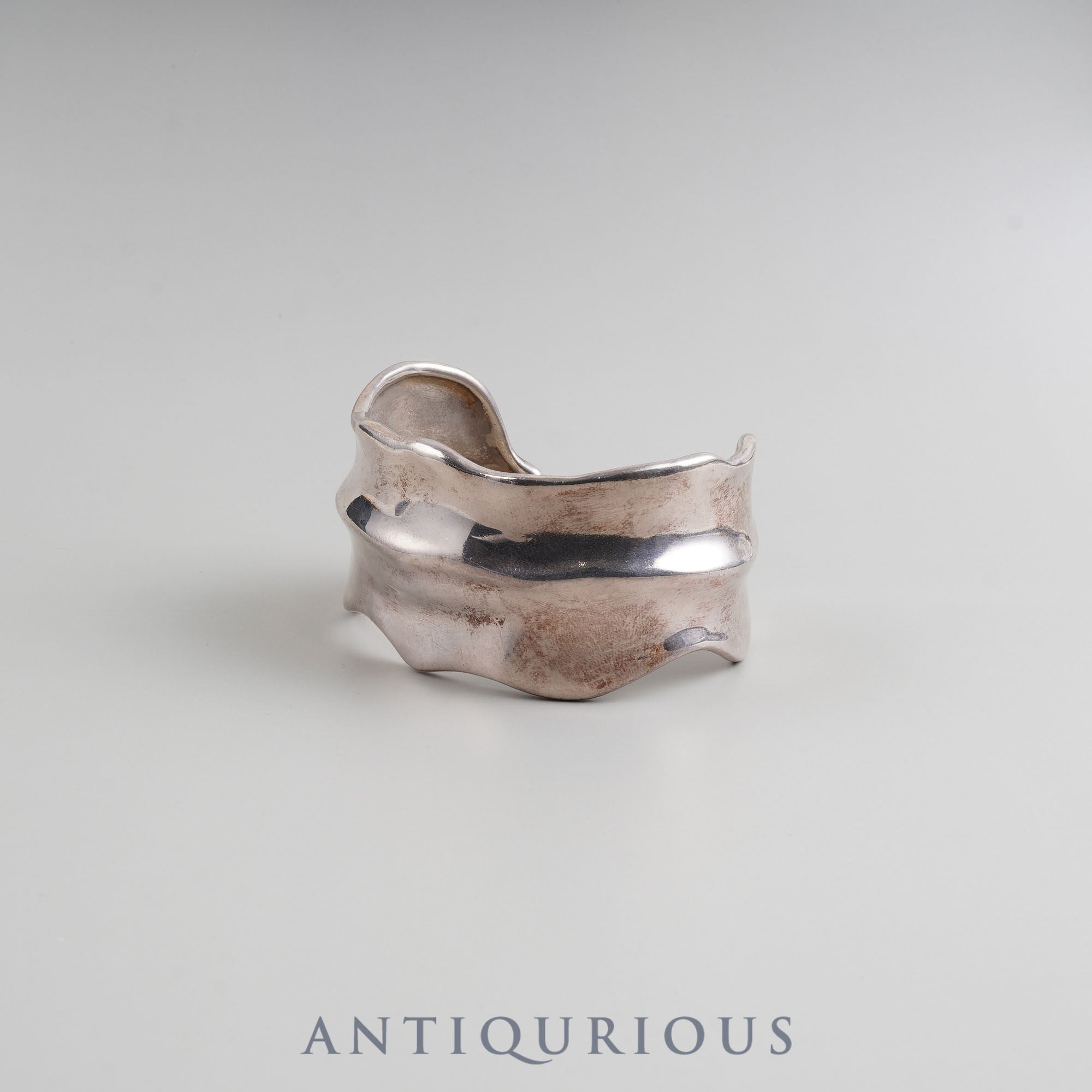 ティファニー バングル ヴィンテージ リーフ