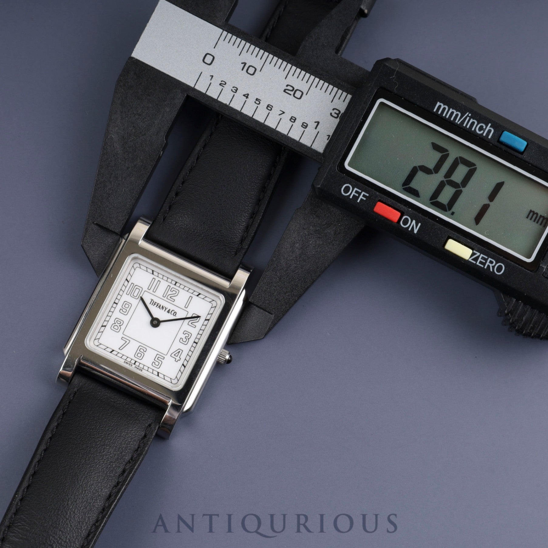 ティファニー クラシックスクエア 525.1030 クォーツ Cal.901.001 SS 純正革ベルト 純正尾錠(SS) ホワイトアラビア文字盤 オーバーホール済み