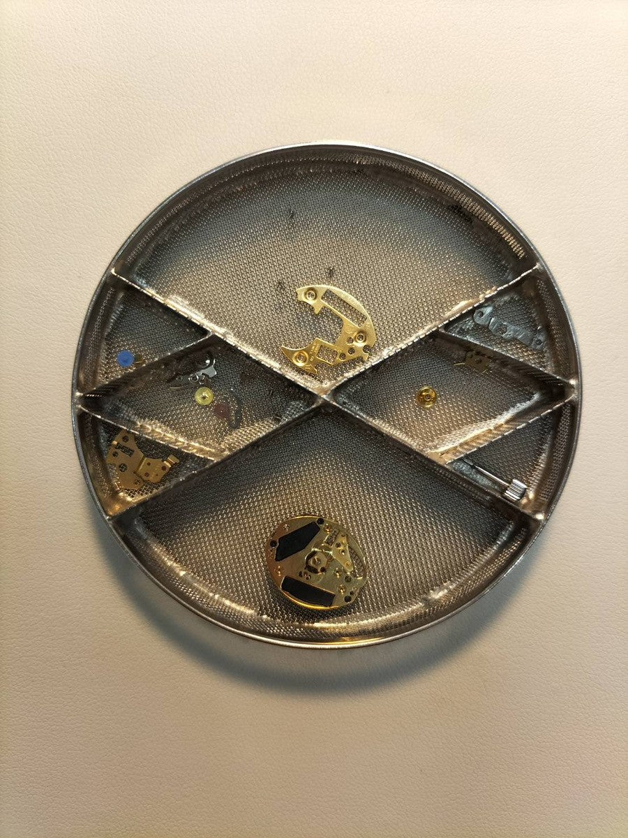 Hermès H Watch HH1.222 Quartz Caliber 901.001 Stainless Steel with Genuine Leather Strap (C Stamp: 2018) and Genuine Buckle (SS). Blue Dial. Overhauled.