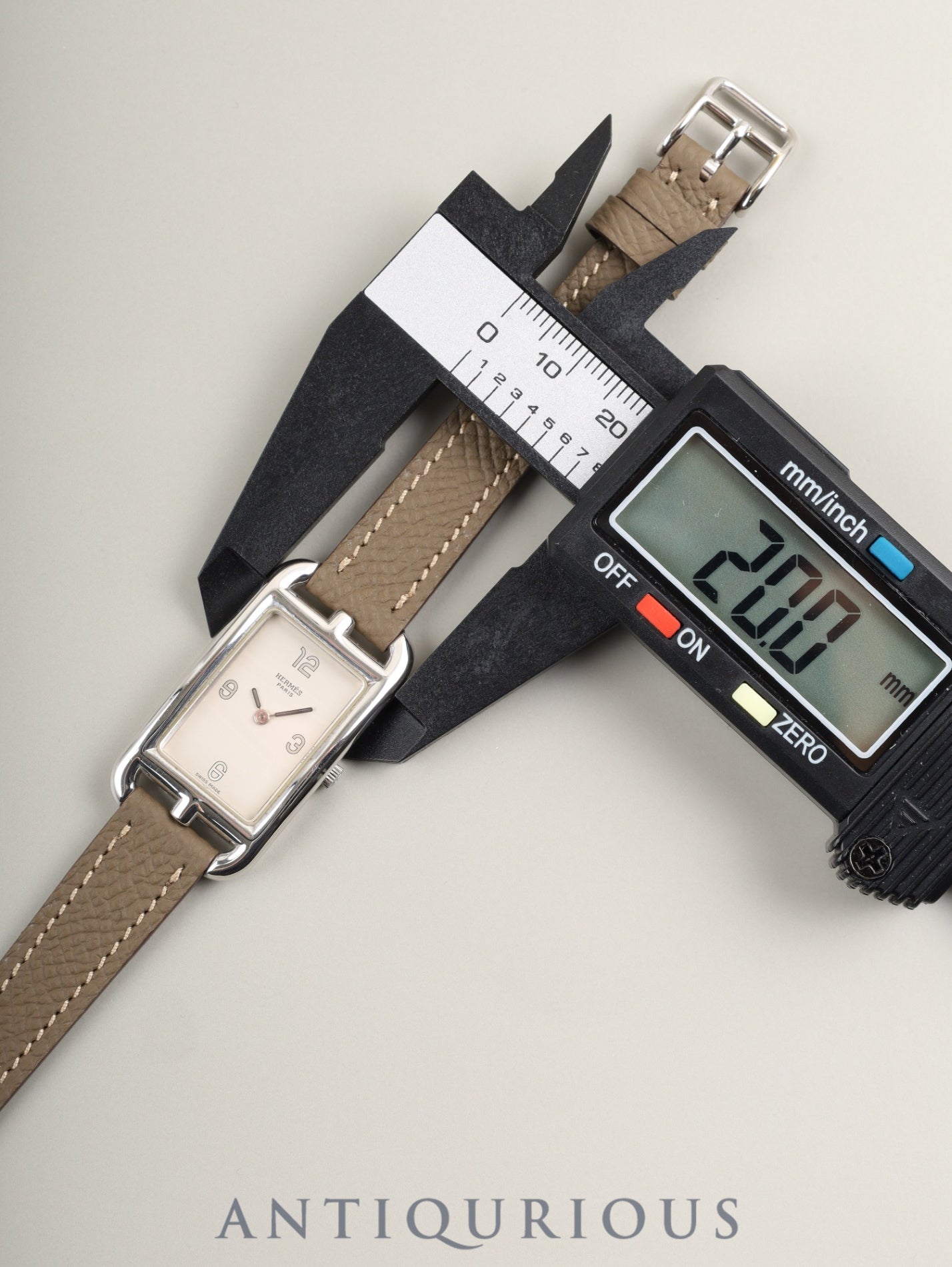 エルメス ナンタケット クォーツ Cal.976.001 SS 革 純正尾錠(SS) シルバー文字盤 オーバーホール済み