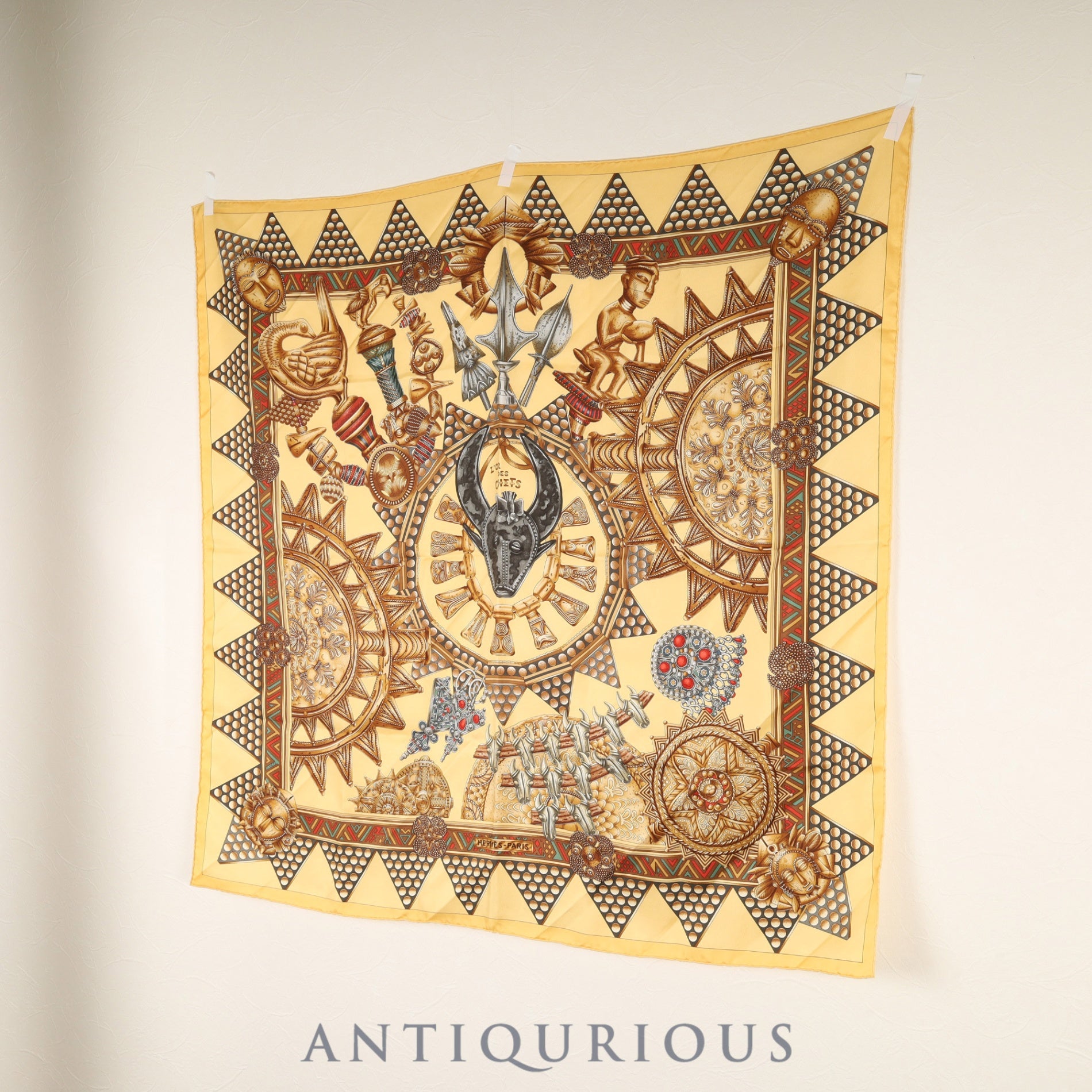 エルメス スカーフ カレ90 首長達の金 SILK100%