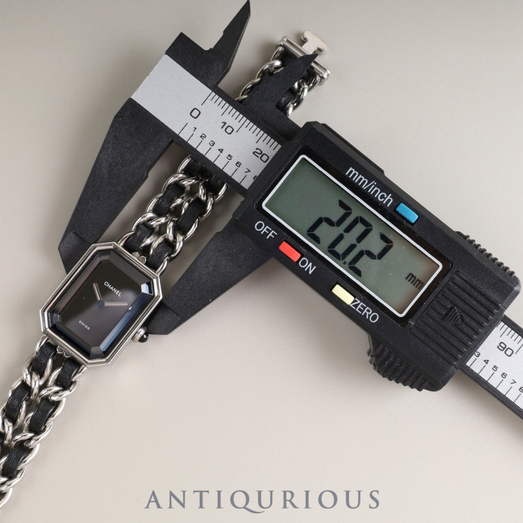 Chanel Premiere M H0001 Quartz Cal.976.001 SS SS/Leather Black Dial Box Overhauled