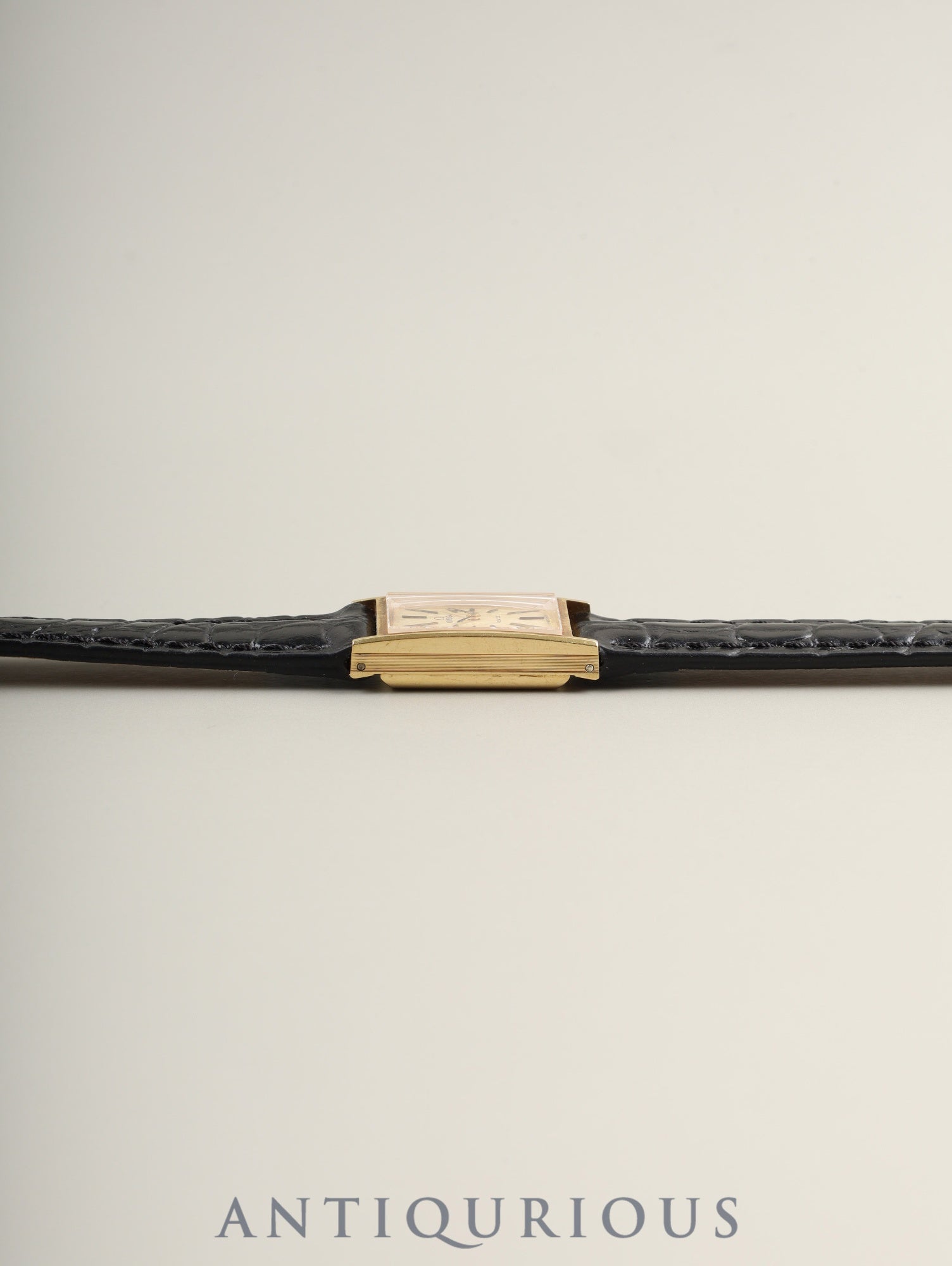 オメガ デ・ヴィル 5110212 手巻き Cal.485 750YG 革 純正尾錠(GP) シャンパン文字盤 オーバーホール済み