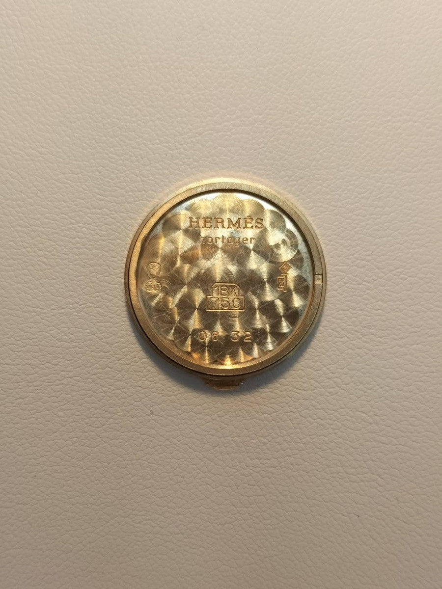 エルメス ルバン 06.32 クォーツ Cal.976.001 750YG 革 純正ピンバックル(GP)ホワイトローマン文字 オーバーホール済み
