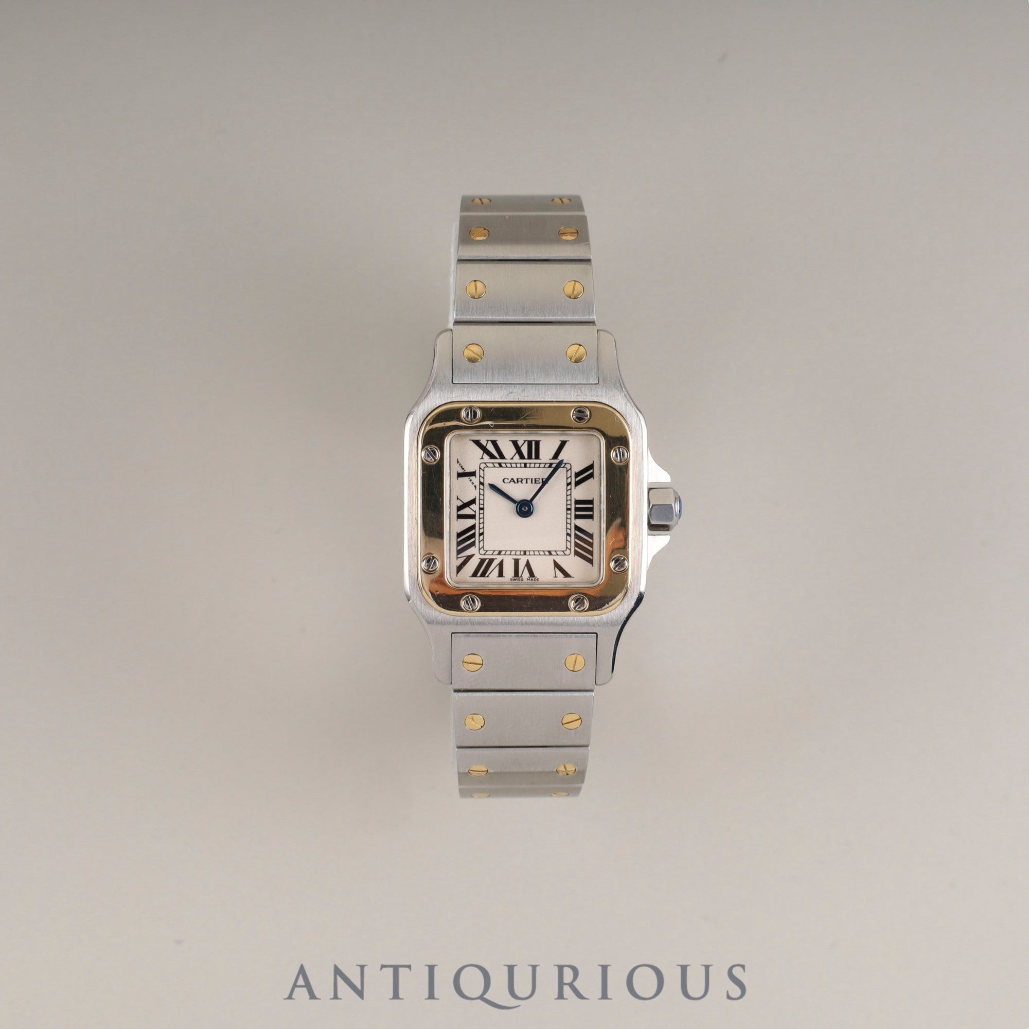 カルティエ サントス ガルベ SM W20012C4 / 1567 クォーツ Cal.157 SS/YG SS/YG ホワイトローマン文字盤 箱 冊子 取り扱い説明DVD 保証書(2009年) オーバーホール済み