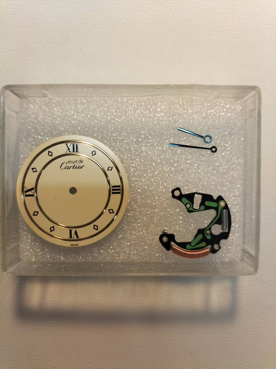 カルティエ マスト ヴァンドーム VLC LM 590003 クォーツ Cal.90 SV925 革 純正尾錠(GP)アイボリー4点ローマン文字盤 箱 保証書(1993年)オーバーホール済み