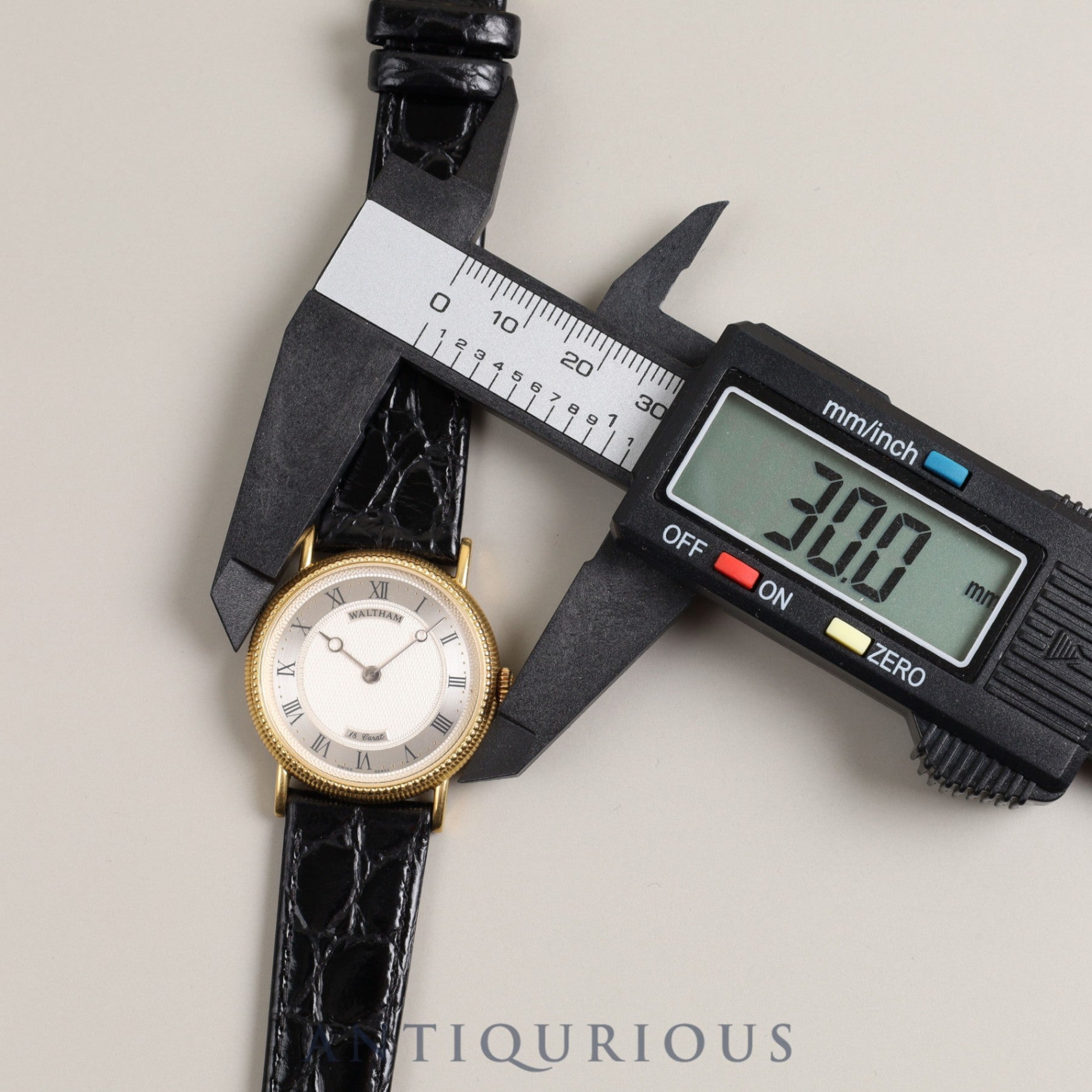 ウォルサム ラウンド 手巻き 750 革 社外尾錠(GP)シルバー文字盤 オーバーホール済み